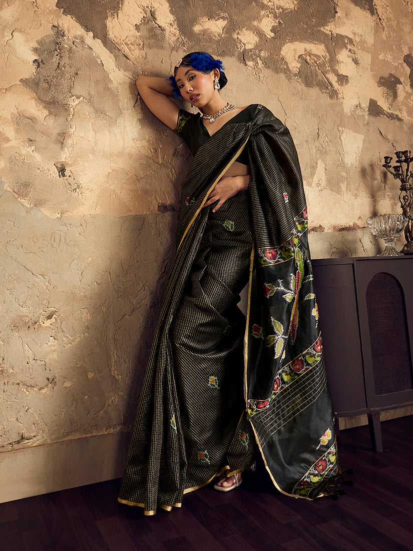 Monjolika Fashion Black Weaving Silk Blend Saree With Zari Border Design