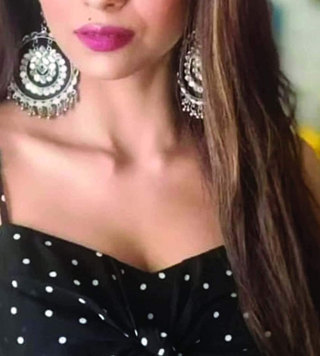 Silver-Plated Alloy Kundan Studded Silver Round Earrings - The Pari - Grab2buy