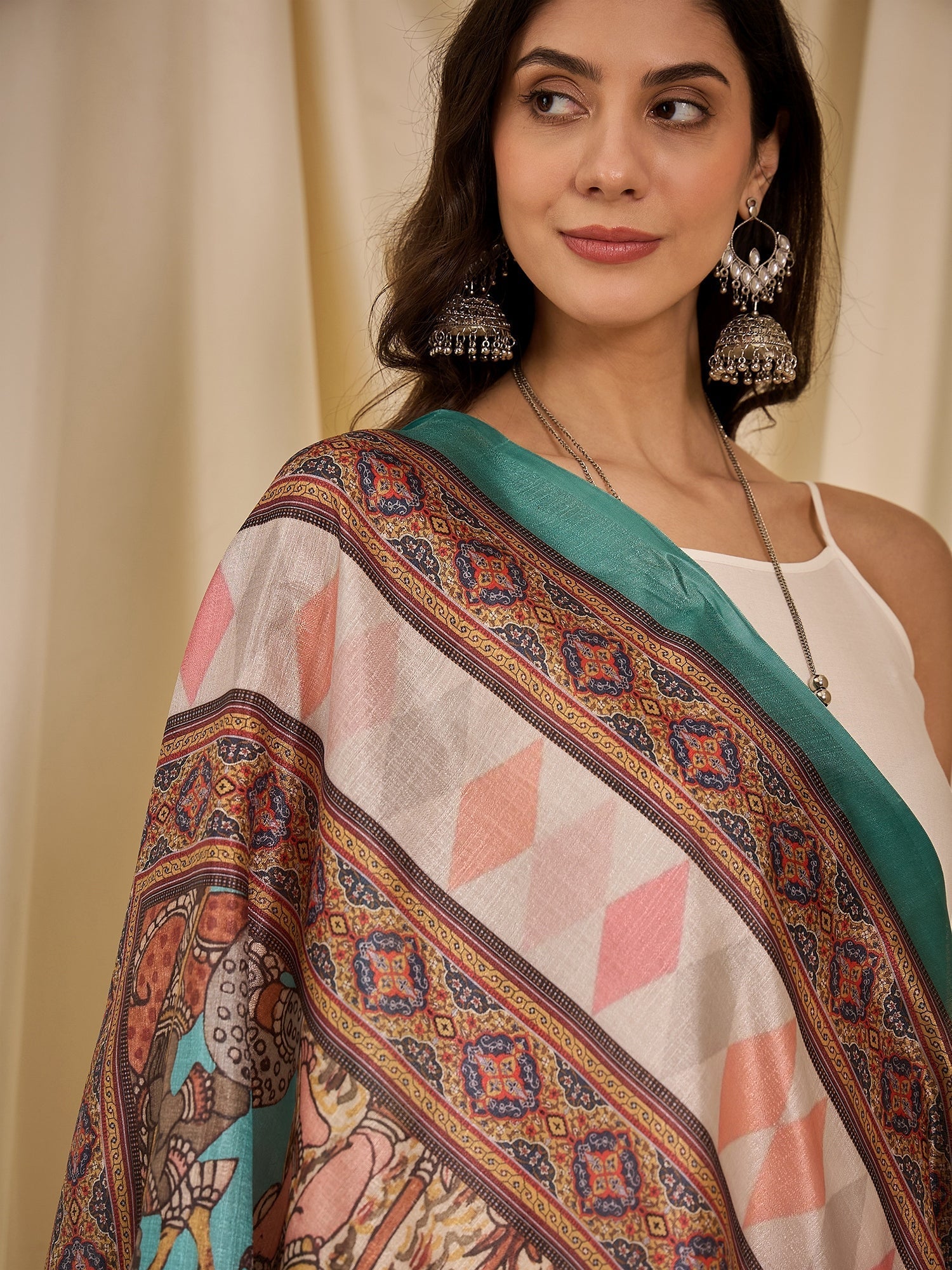 InWeave White Strappy Rama Green Dupatta Set 