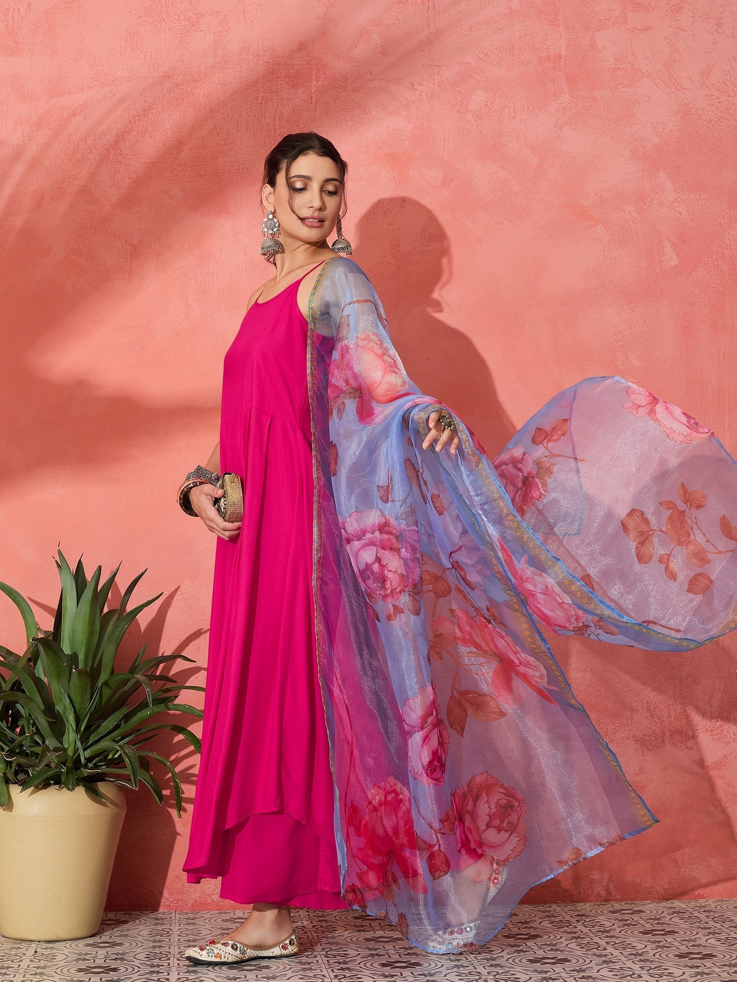 InWeave Fuchsia Strappy Set With Blue Fuchsia Organza Dupatta 
