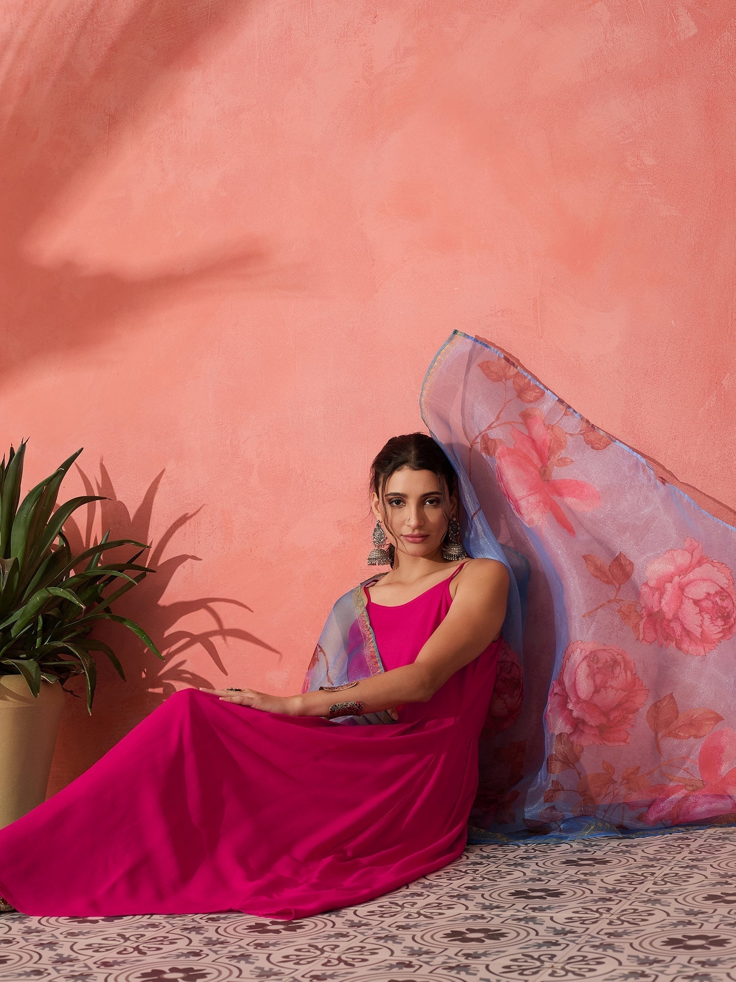 InWeave Fuchsia Strappy Set With Blue Fuchsia Organza Dupatta 