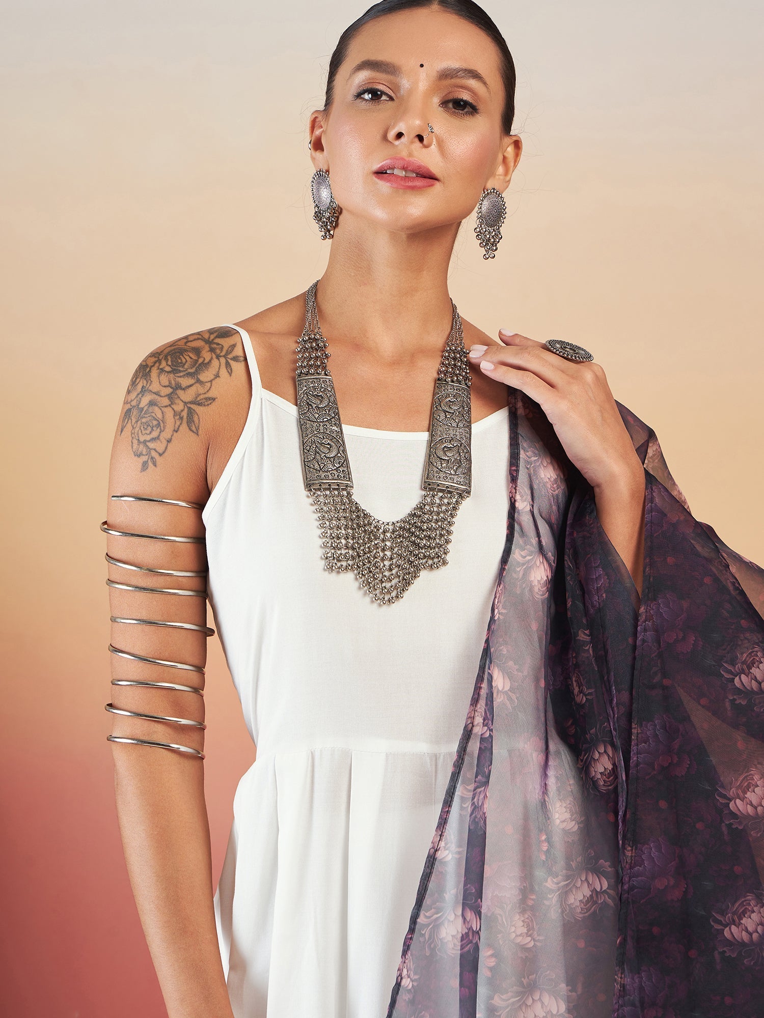 InWeave White Strappy W Black Dark Floral Print Or Dupatta Set 