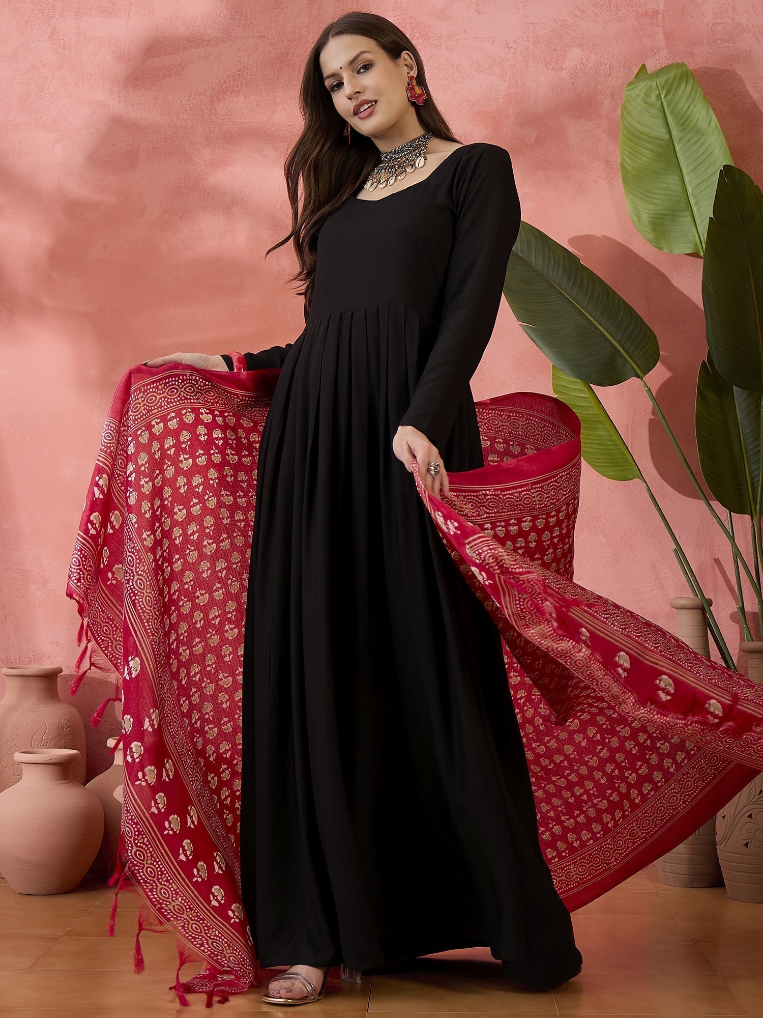 InWeave Black Sweetheart Kurta With Dupatta | Grab2Buy