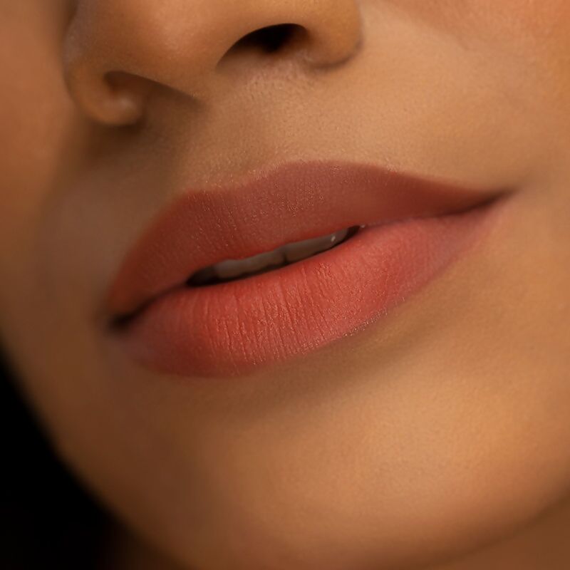 Kay Beauty By Katrina Kaif Matte Drama Long Stay Lipstick - Debut 