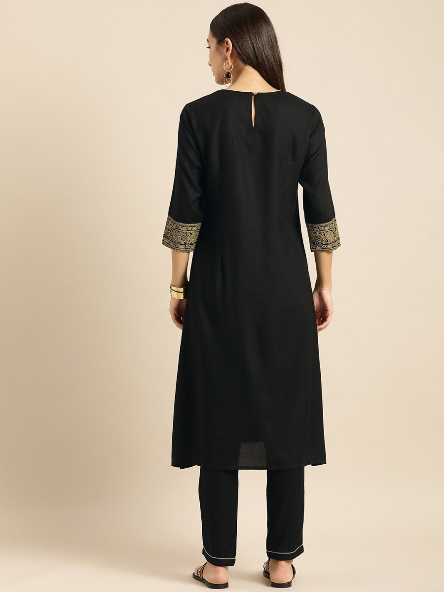 All About You Women Black & Mustard Yellow Printed Kurta with Trousers