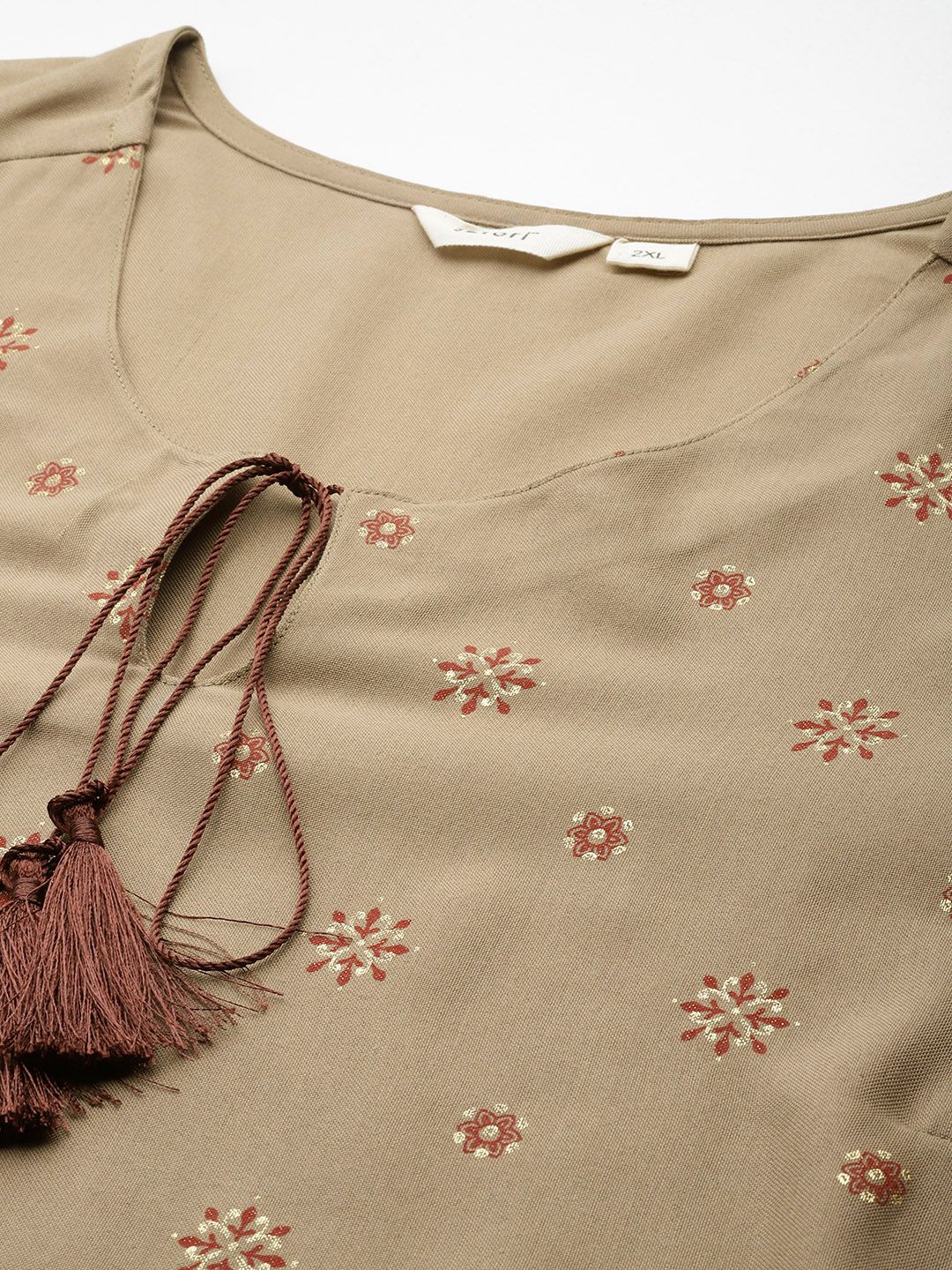 Sztori Plus Size Ethnic Motifs Tie-Up Neck Kurta