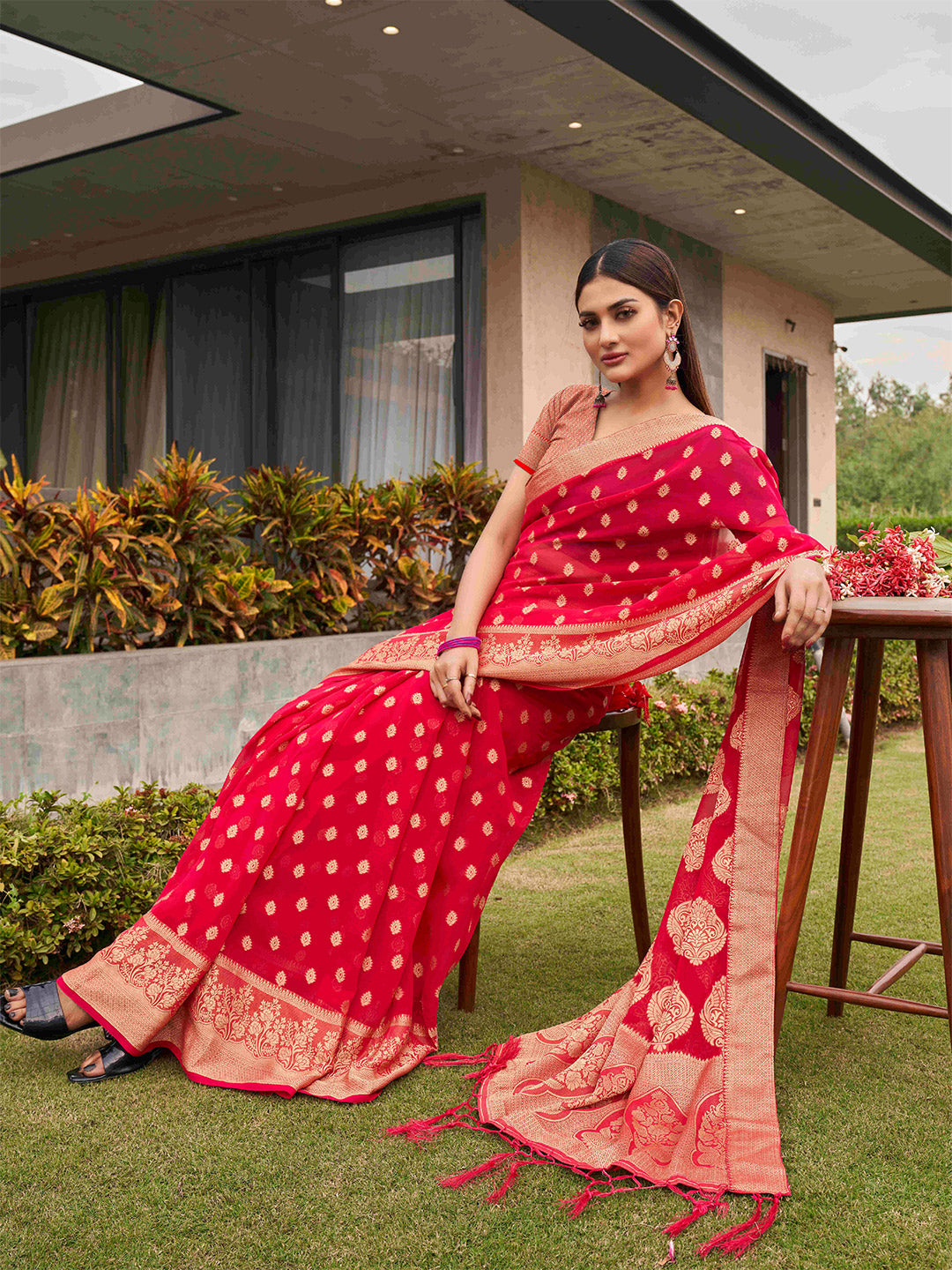 Tikhi Imli Pink Ethnic Motifs Woven Design Zari Grab2Buy 