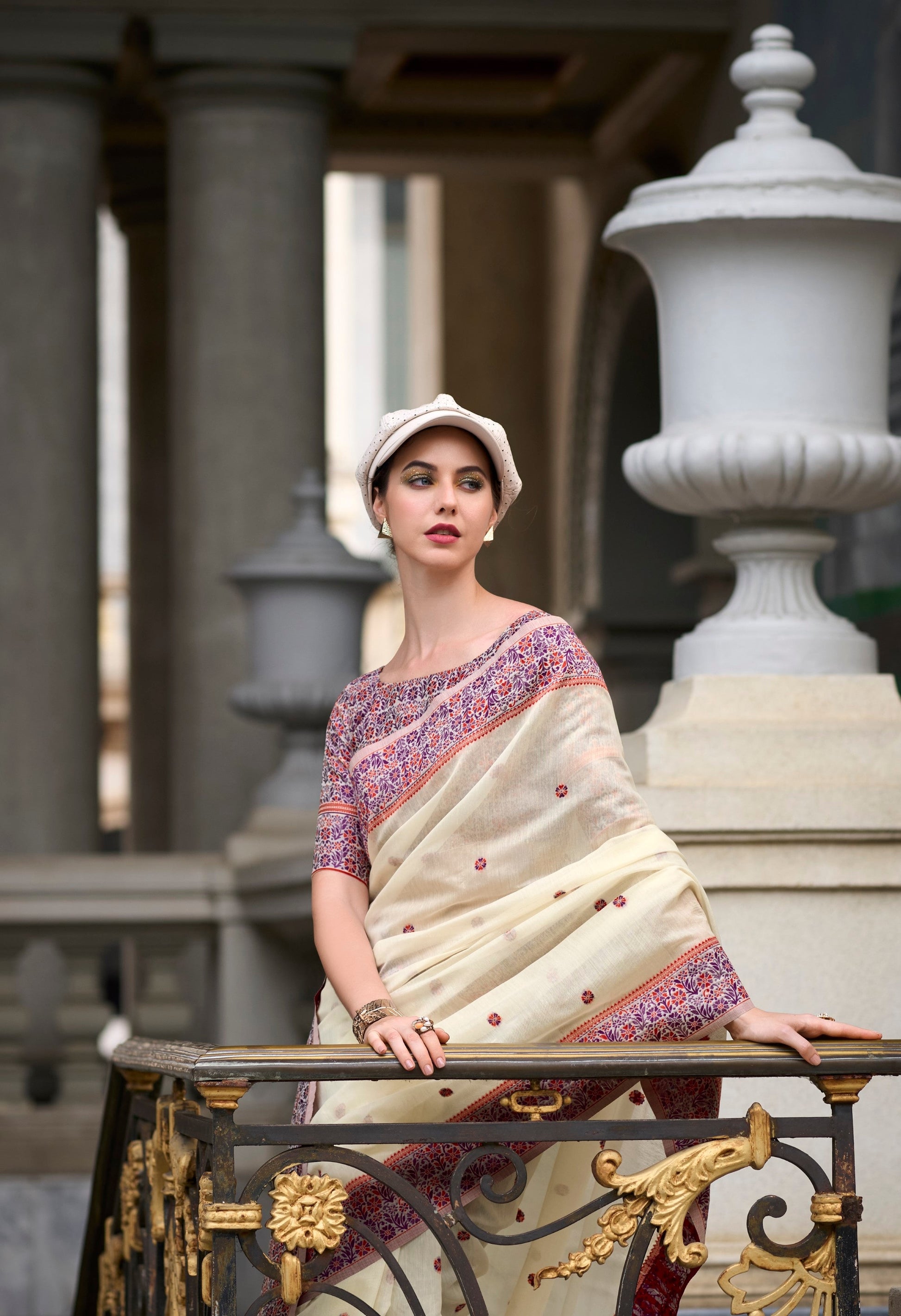Anaita White Designer Weaving Soft Linen Saree With Blouse