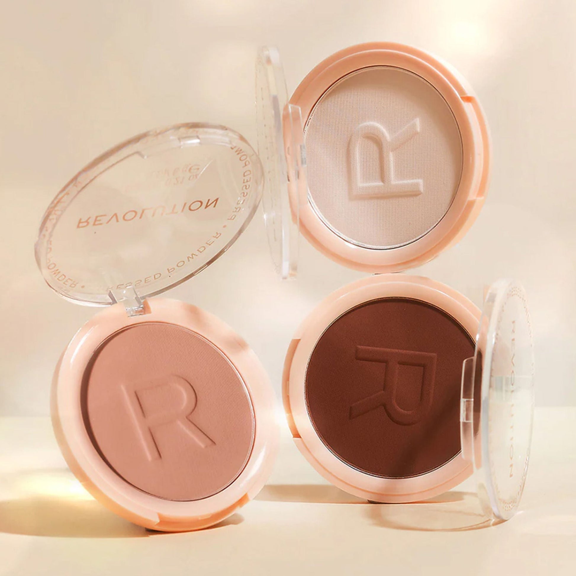 Makeup Revolution Reloaded Pressed Powder - Translucent