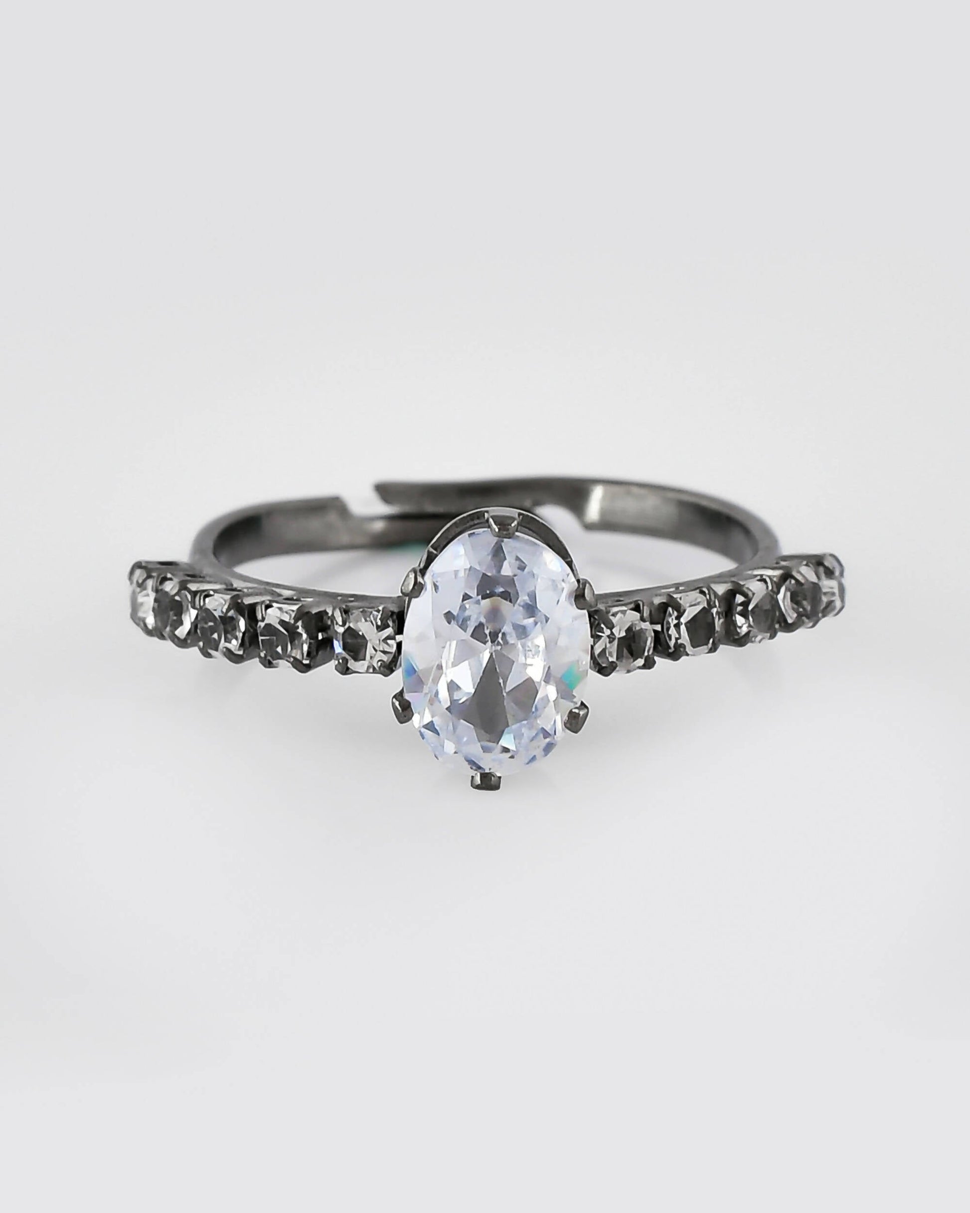 VOJ white CZ-detail Stainless Steel Cubic Zirconia Rhodium Plated Adjustable Finger Ring 