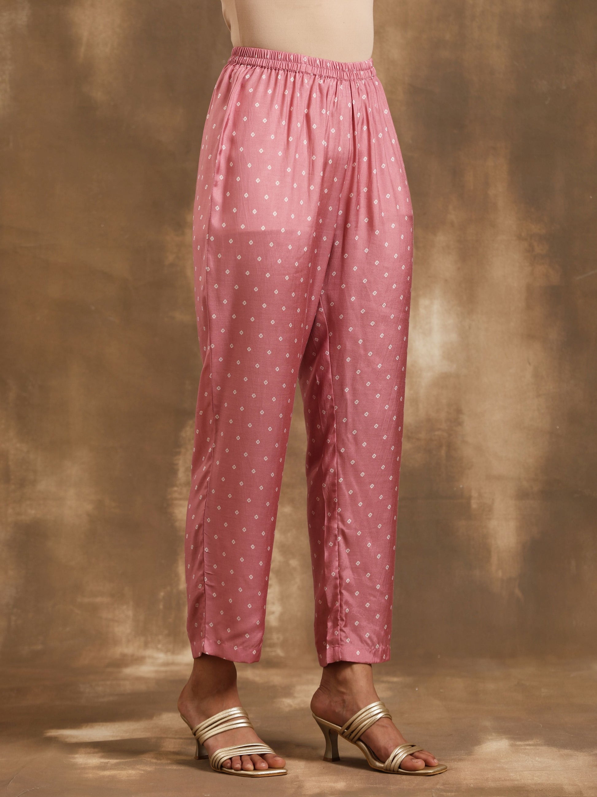 trueBrowns Light Mauve Bandhani Printed Silk Kurta Pant Set 