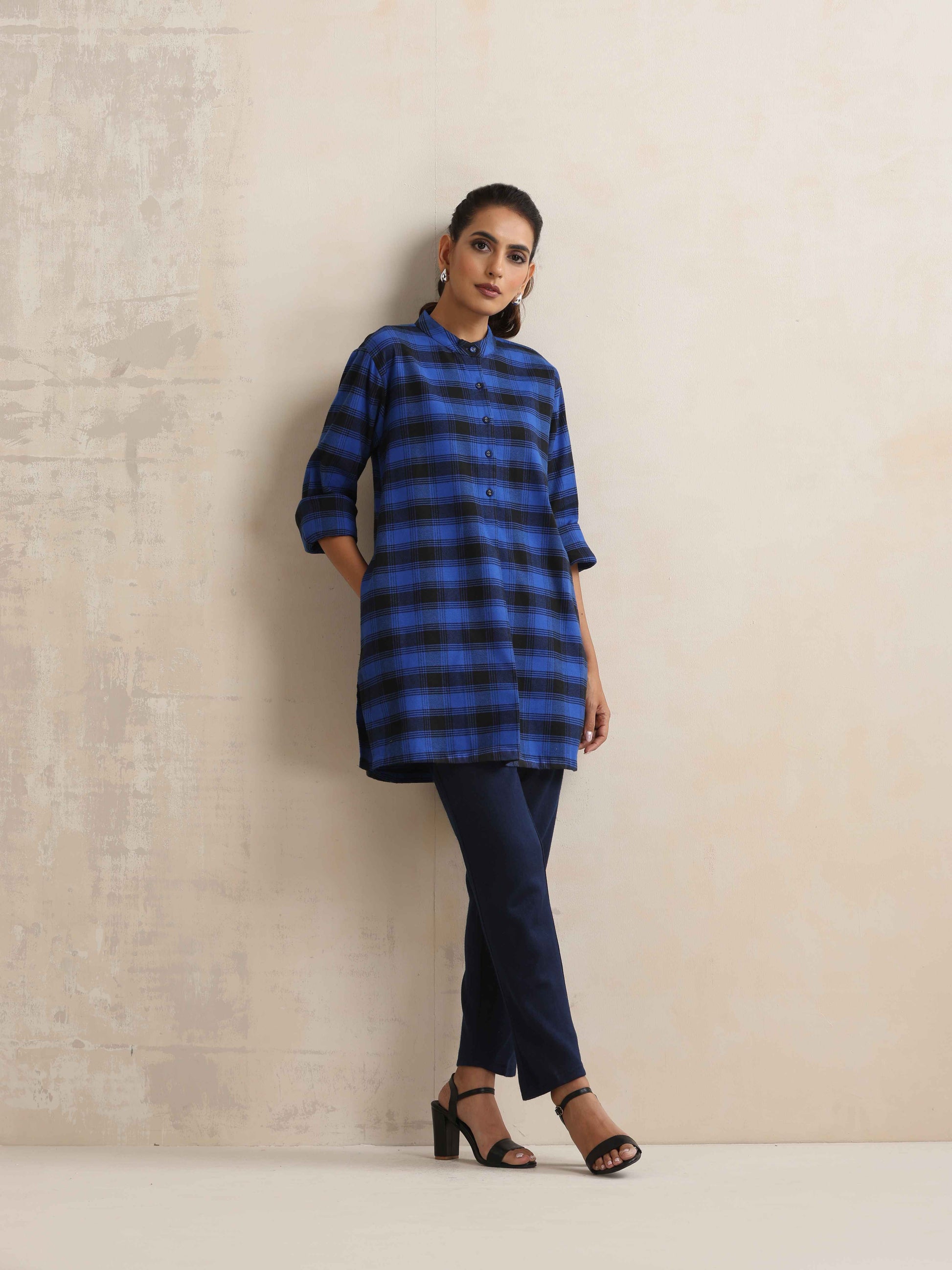 trueBrowns Navy Woollen Pants | Swadesiicart
