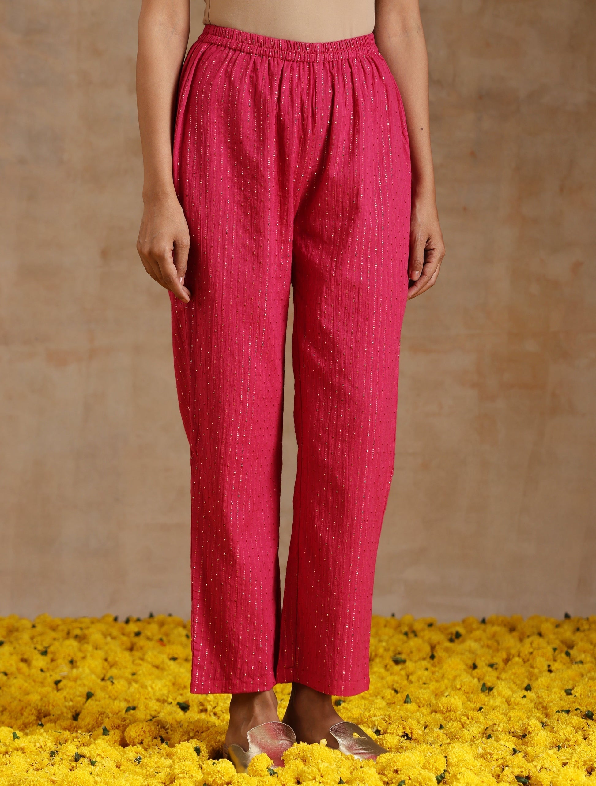 trueBrowns Pink Gold Cotton Yoke Kurta Set 