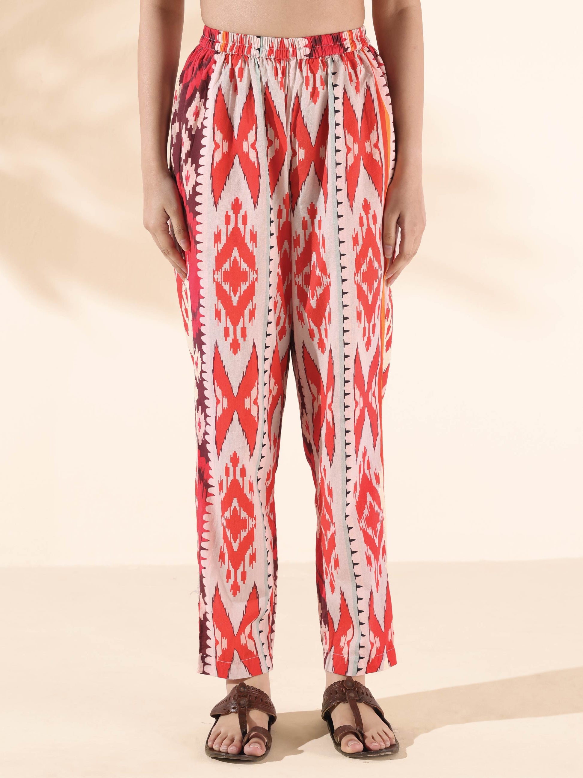 trueBrowns Maroon Cotton Ikat Slit Kurta Pant Set 