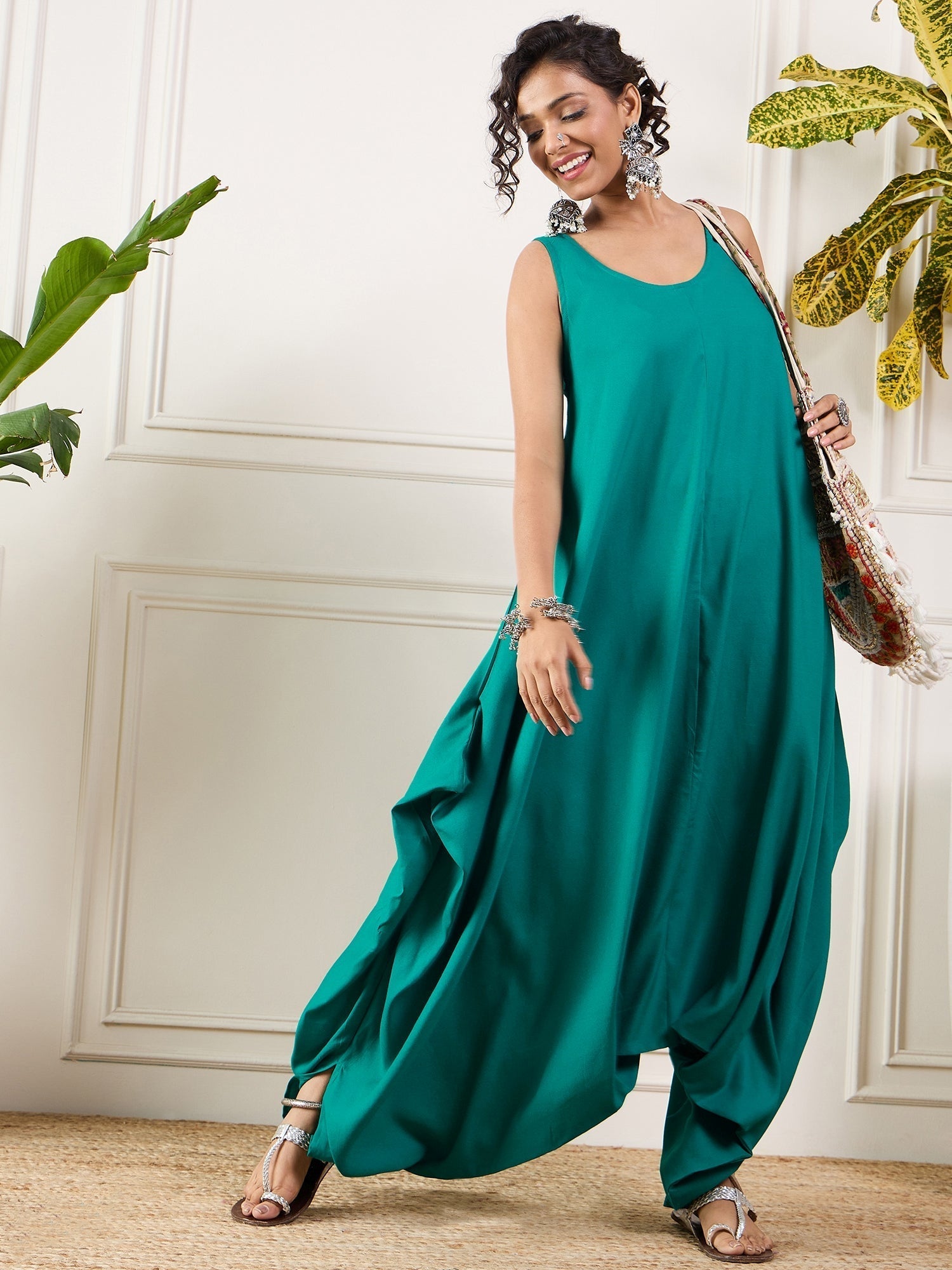 InWeave Teal Round Sleeveless Jumpsuit 