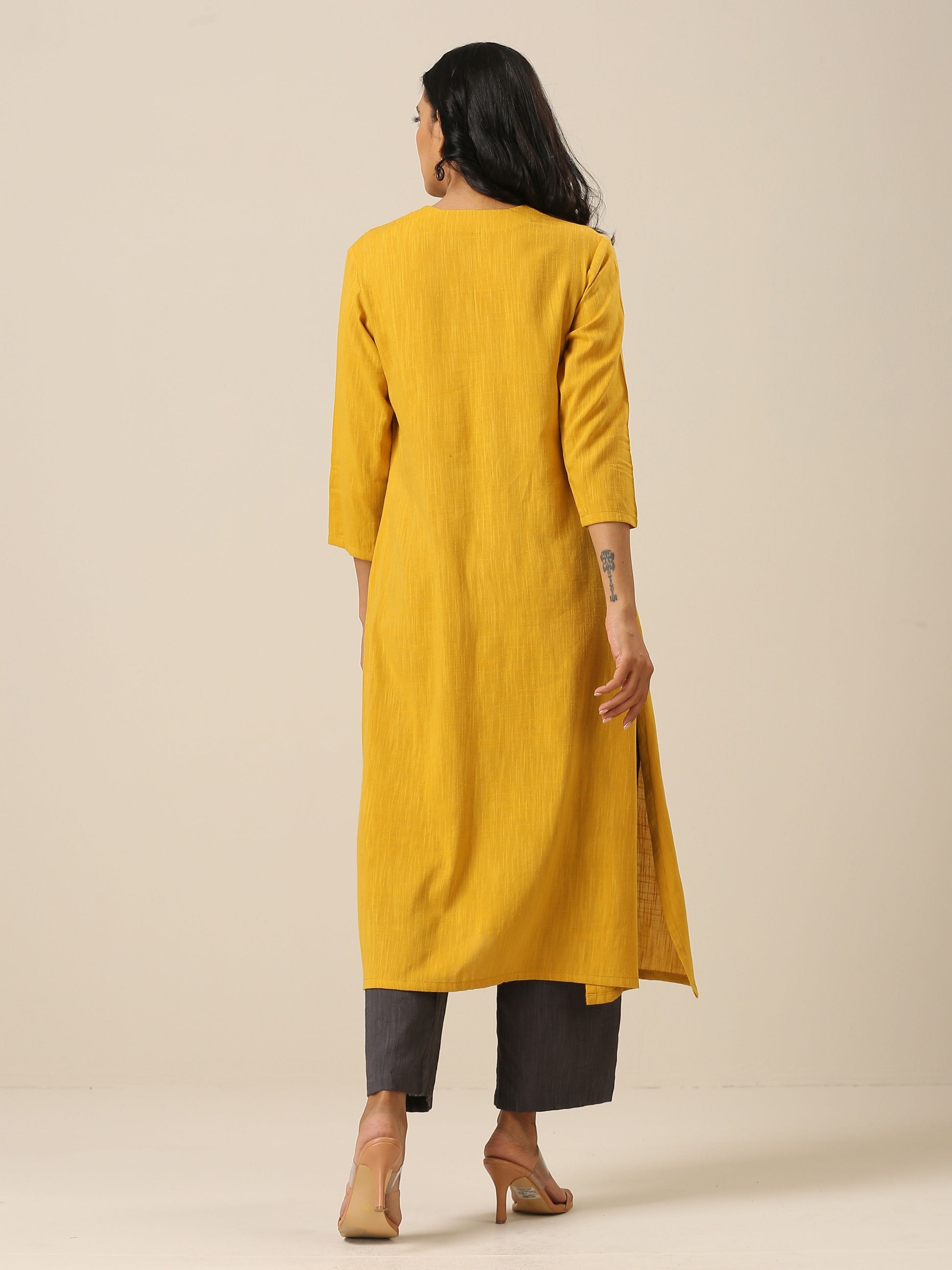 trueBrowns Mustard Yellow Slub Texture Neck Pleat Kurta Pant Set 
