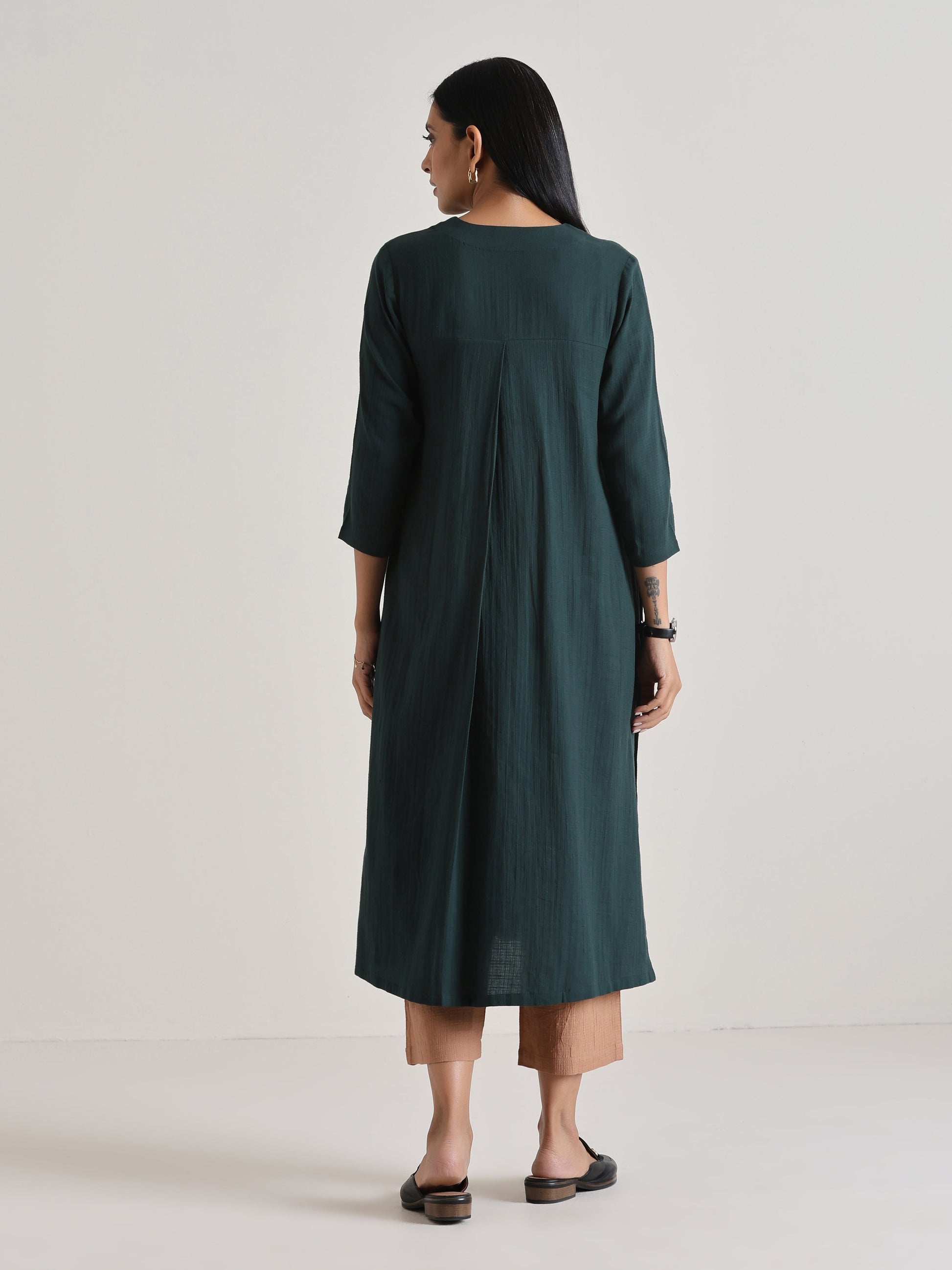 trueBrowns Dark Green Kurta Pant Set 