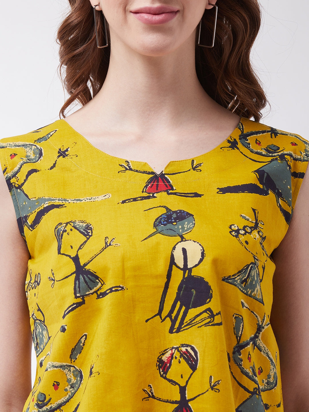 InWeave Quirky Sleeveless Top 