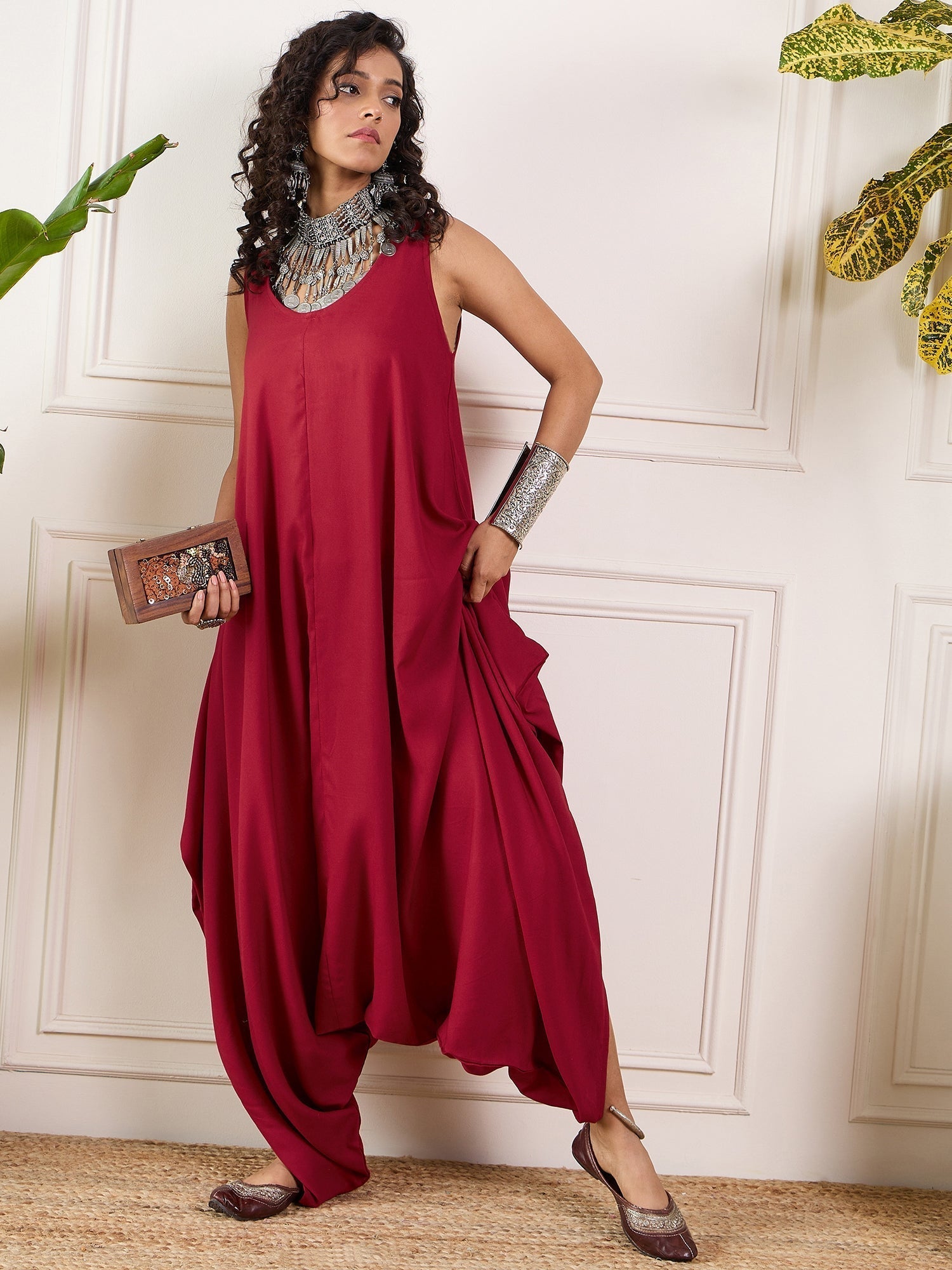 InWeave Maroon Round Sleeveless Jumpsuit 