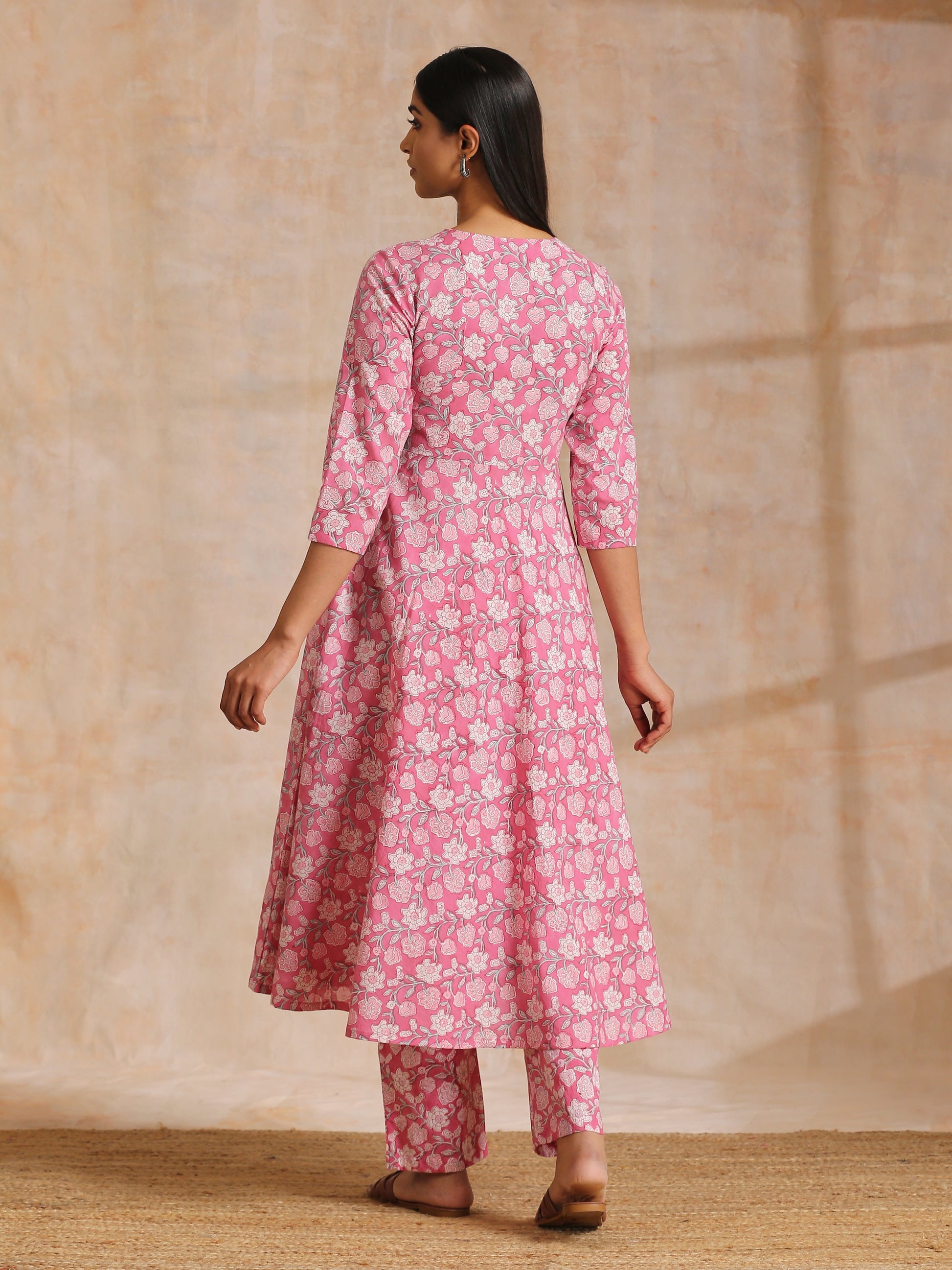 trueBrowns Pink Overall Floral Block Print Cotton Flared Kurta Pant Set 