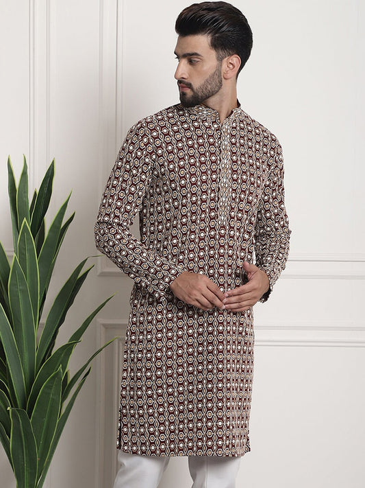 Sojanya Geometric Embroidered Mandarin Collar Kurta 