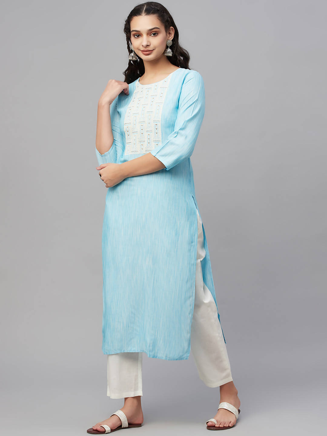 Myshka Turquoise Embroidered 3/4 Sleeve Round Neck Kurta Pant Dupatta Set