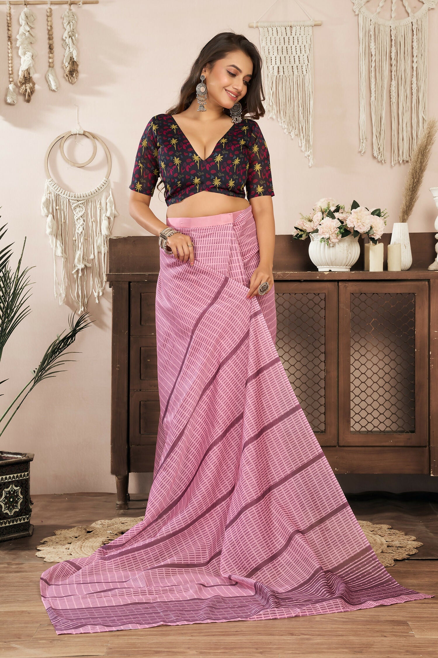 Joban Fashion Coral Pink Paisley & Geomatric Linen Ready To Wear Saree With Unstitched Blouse