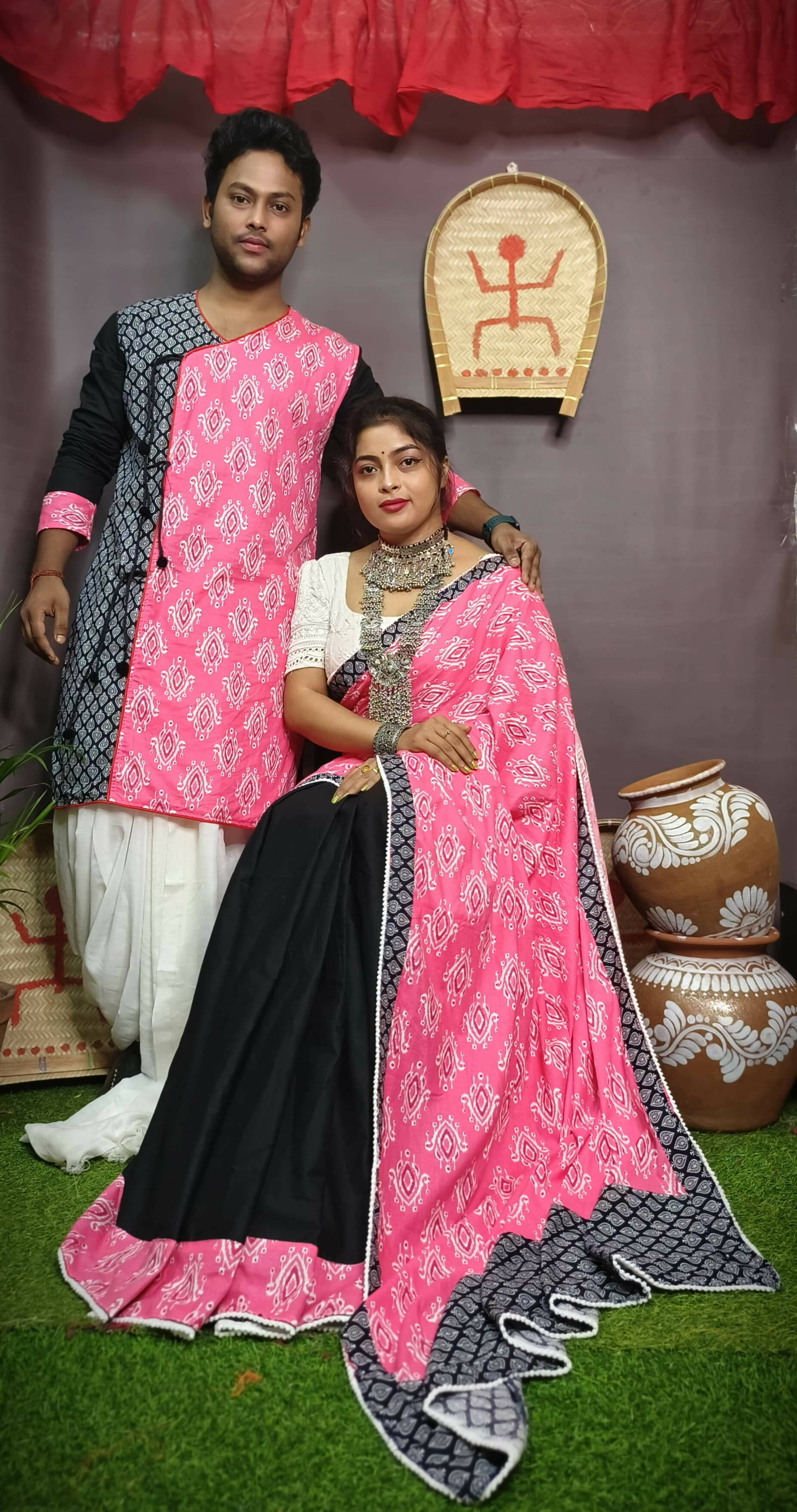 Exclusive Collection Grab2Buy With Blouse Piece For Women And Men's Kurta - Black 