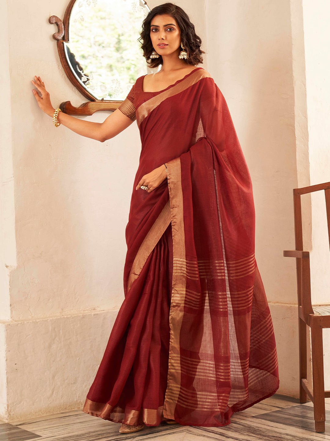 Tikhi Imli Maroon & Gold Toned Zari Woven Design Grab2Buy 