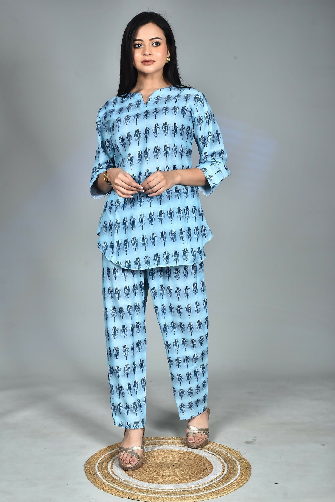 Morchari Digital Print Semi Muslin Co-Ord Set Top & Trouser-Multicolor 