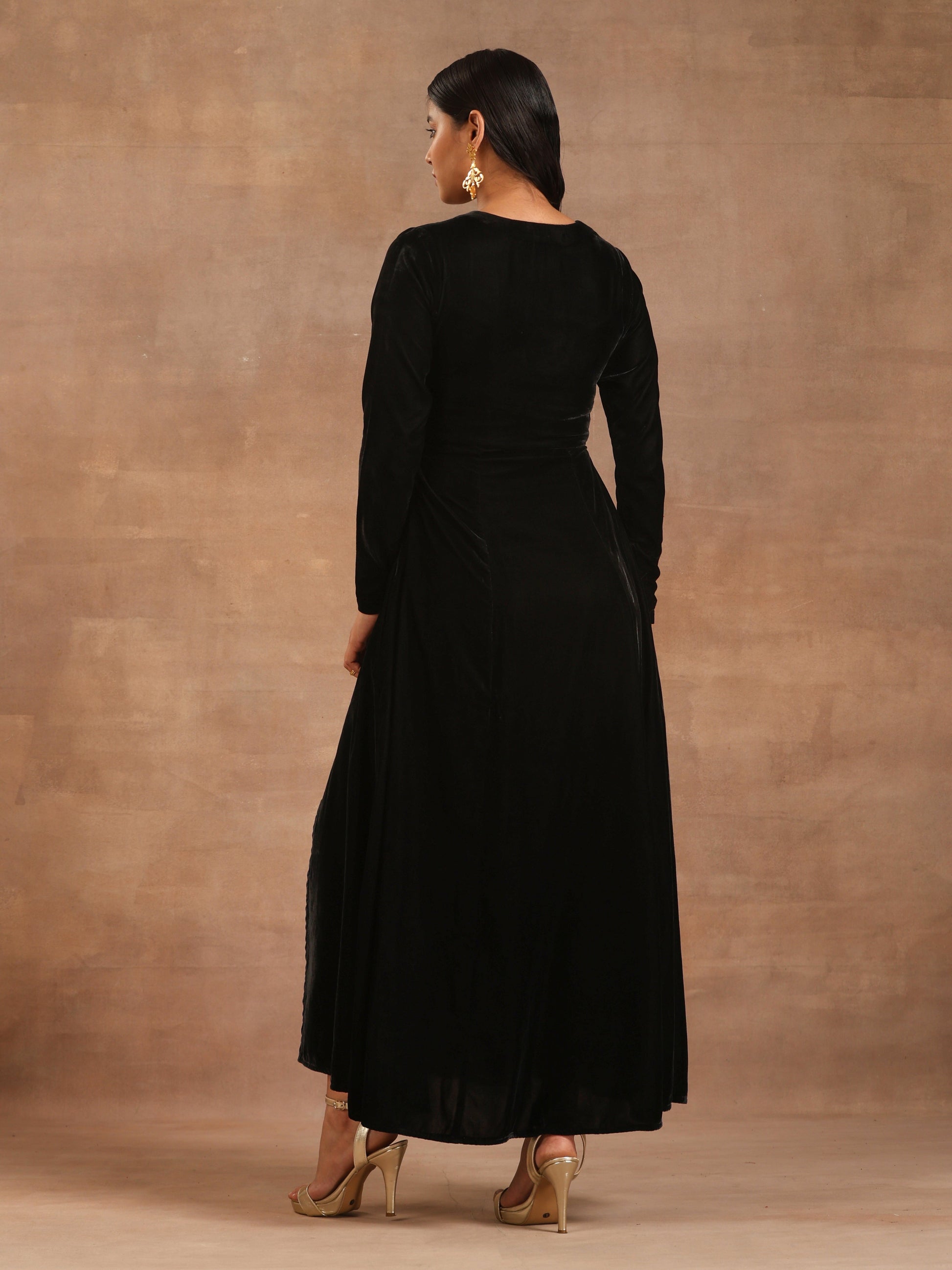 trueBrowns Black Velvet Dress 