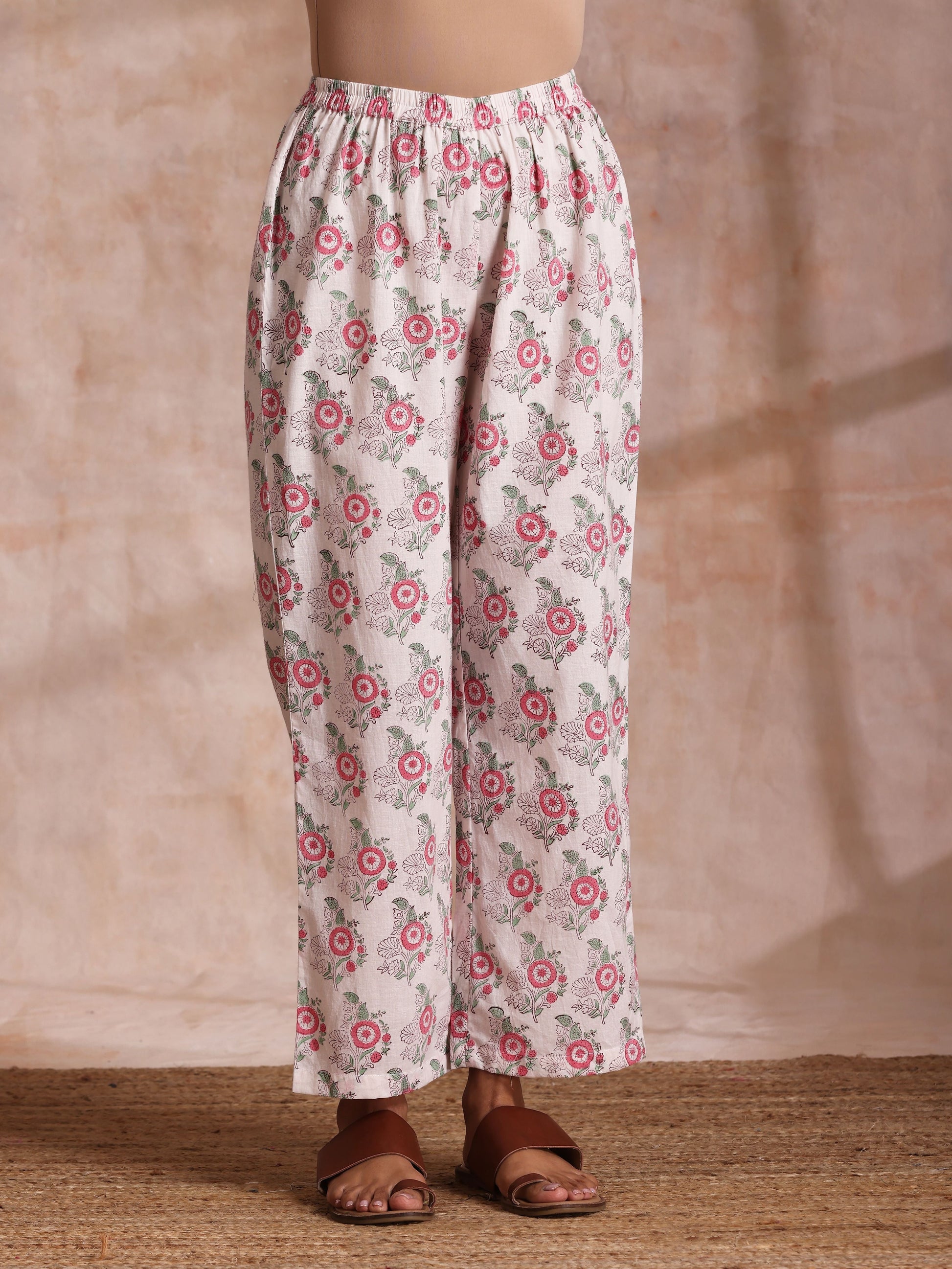 trueBrowns Pink Green Buta On White Block Print Cotton Slit Kurta Pant Set 