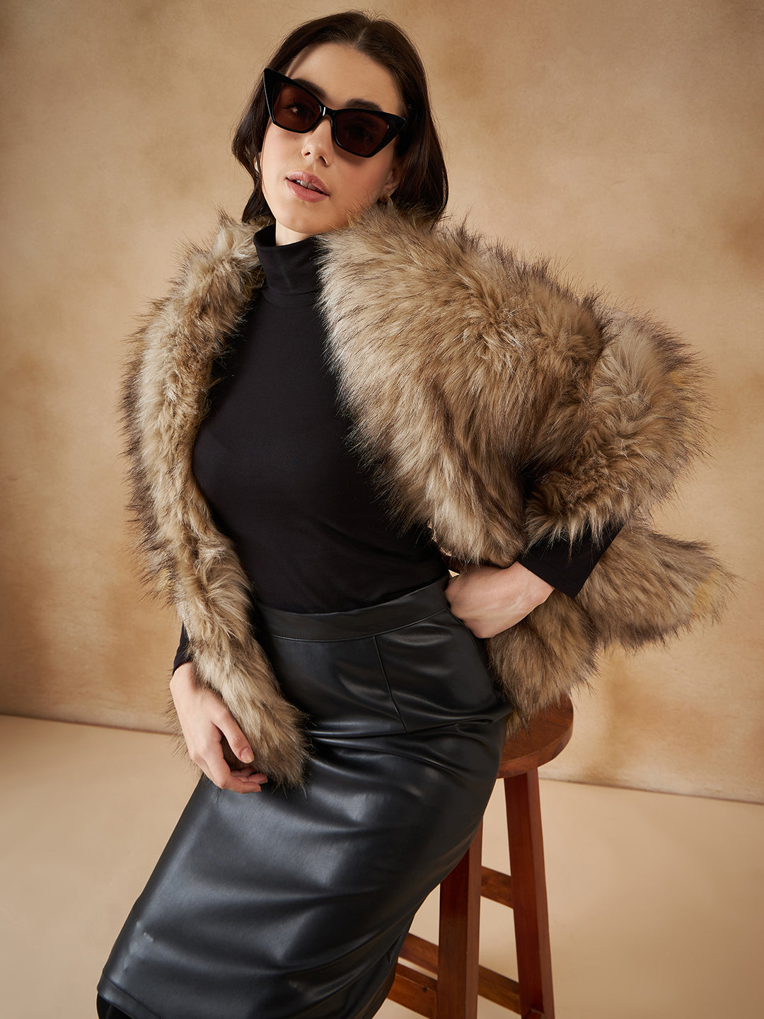 InWeave Women's Winter Beige Faux Fur Cape 