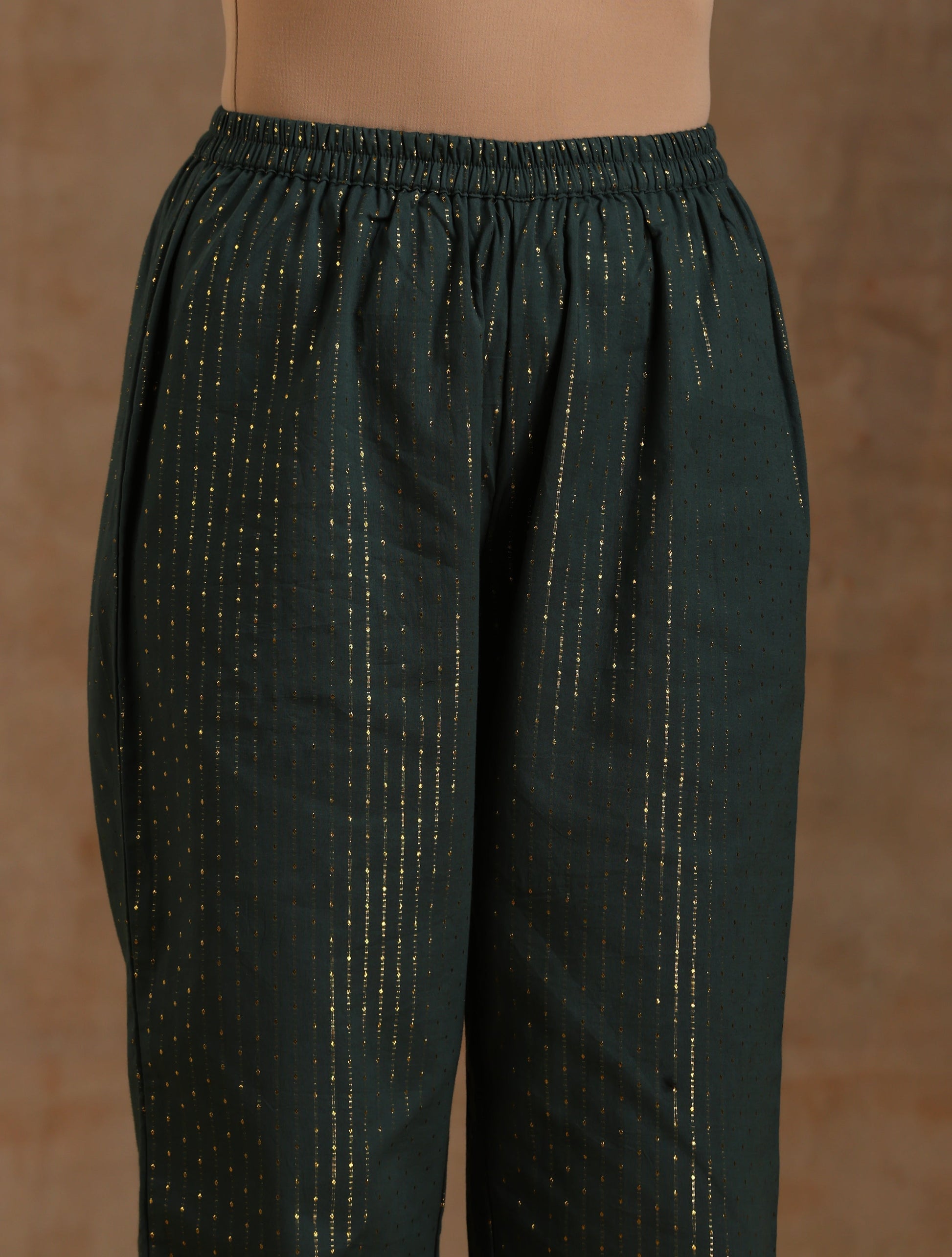 trueBrowns Dark Green Gold Cotton Yoke Kurta Set 