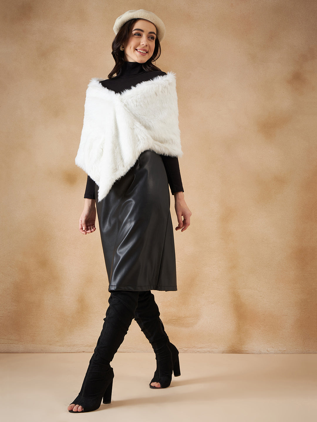 InWeave Women's Pure White Faux Fur Cape 