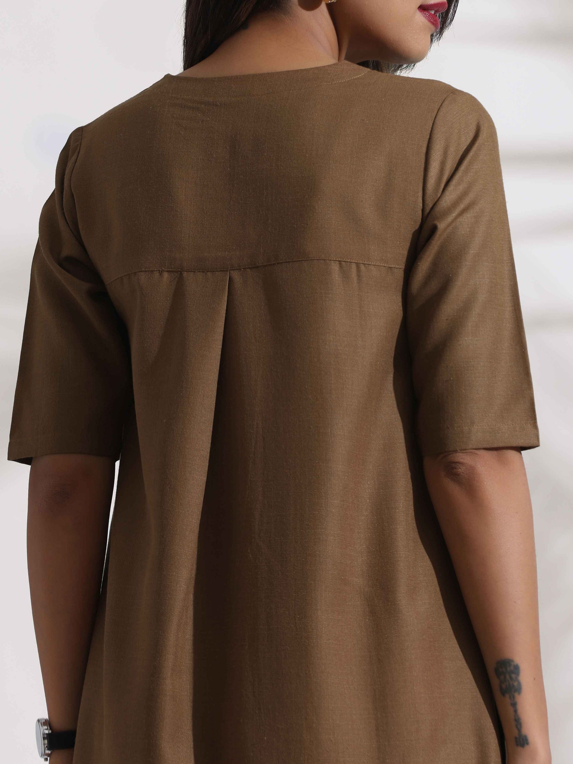 trueBrowns Brown Slub Highslit Kurta Set 