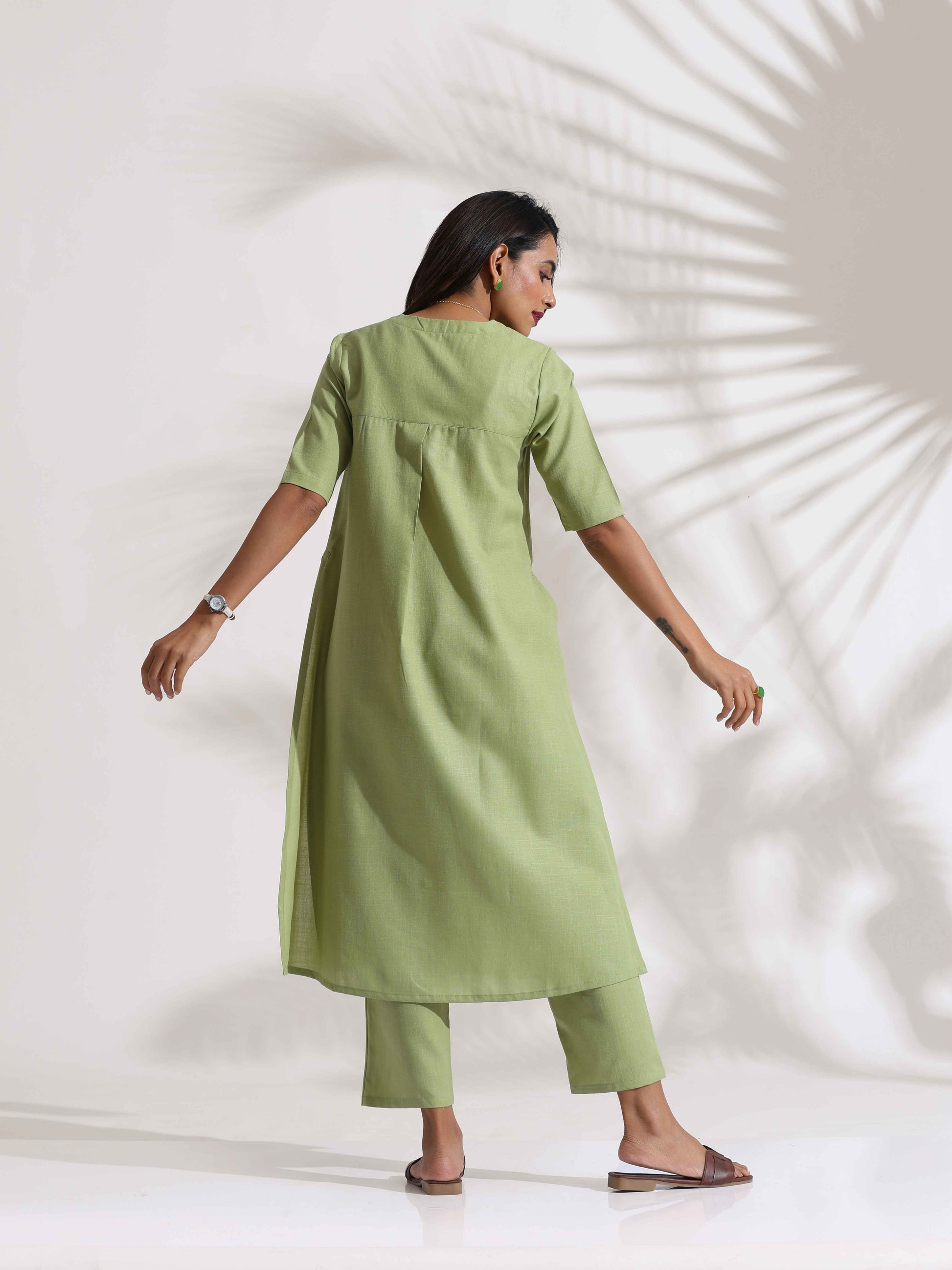 trueBrowns Green Slub Kurta Set 