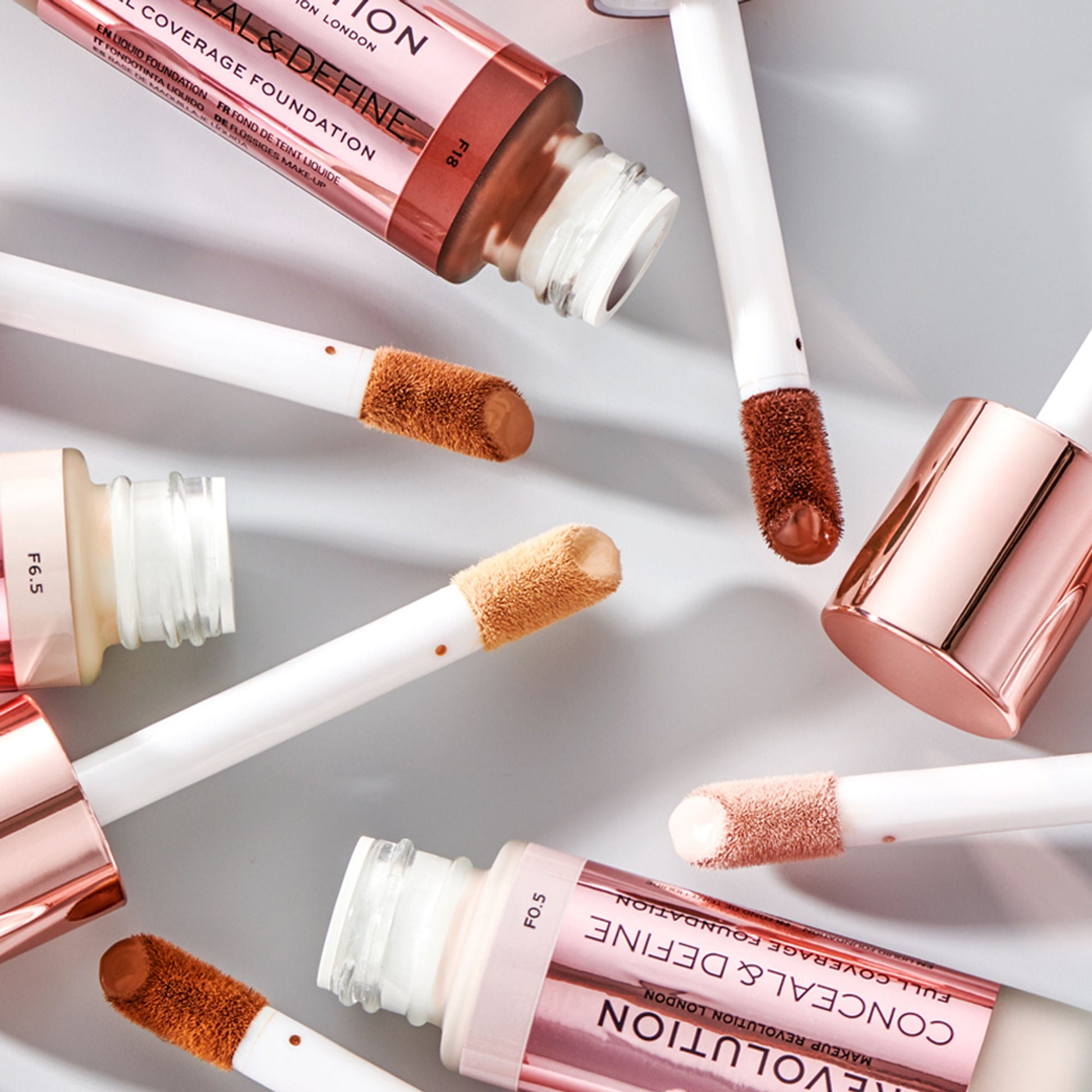 Makeup Revolution Conceal And Define Foundation - F8.5