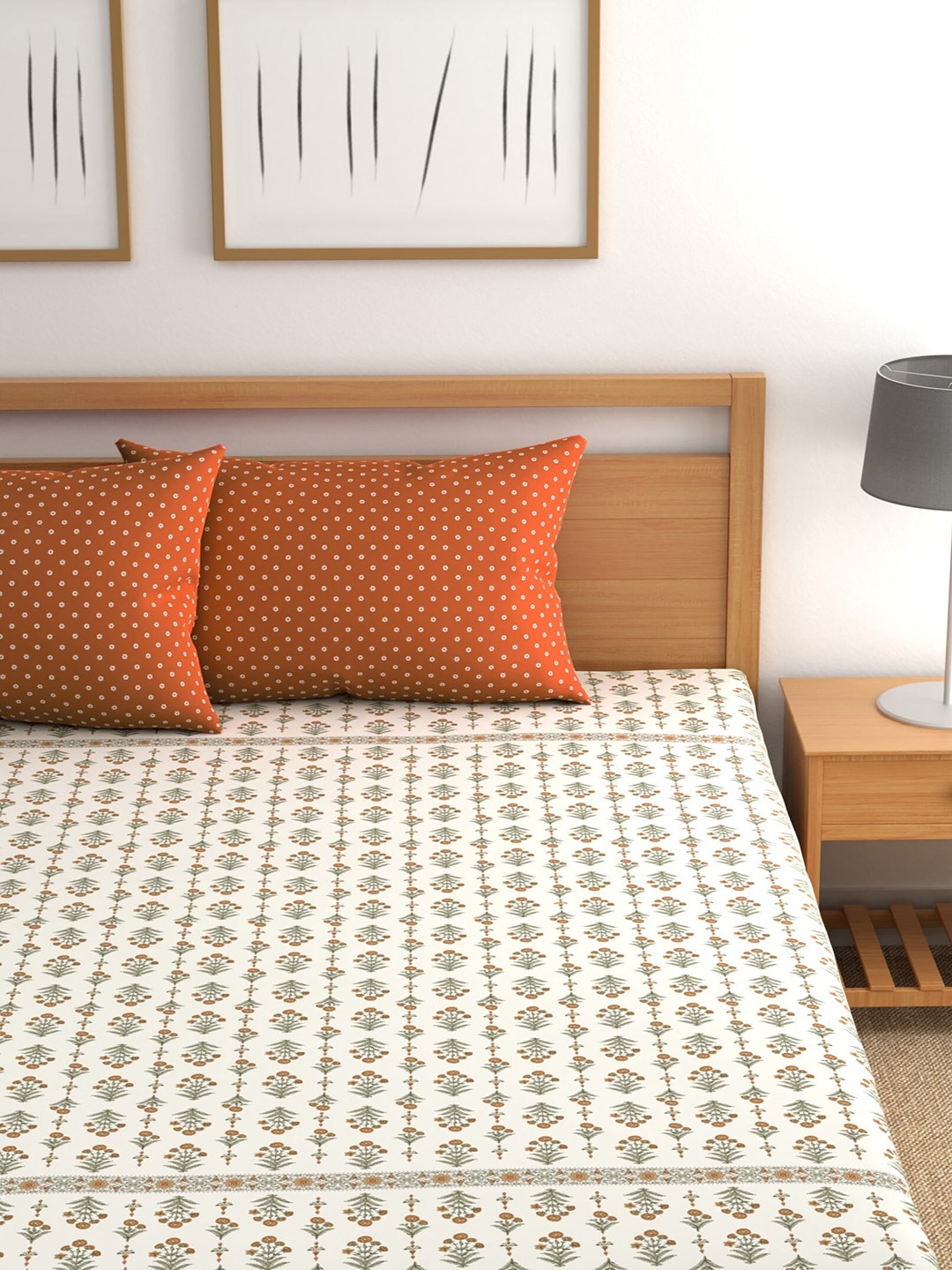 CHHAVI INDIA Cream-Coloured & Orange Floral Ultra Soft 210 TC Bedsheet with Pillow Covers 