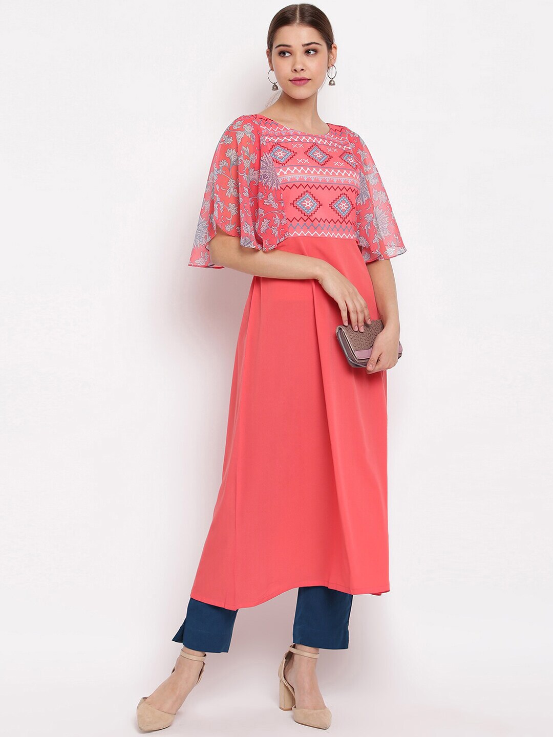 Janasya Women Coral Geometric Yoke Design Flared Sleeves Crepe Kurta