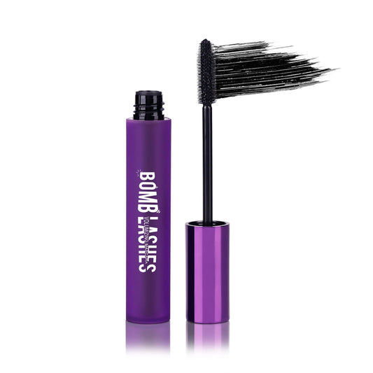 Matt Look Bomb Lashes Volumizing Mascara - Black
