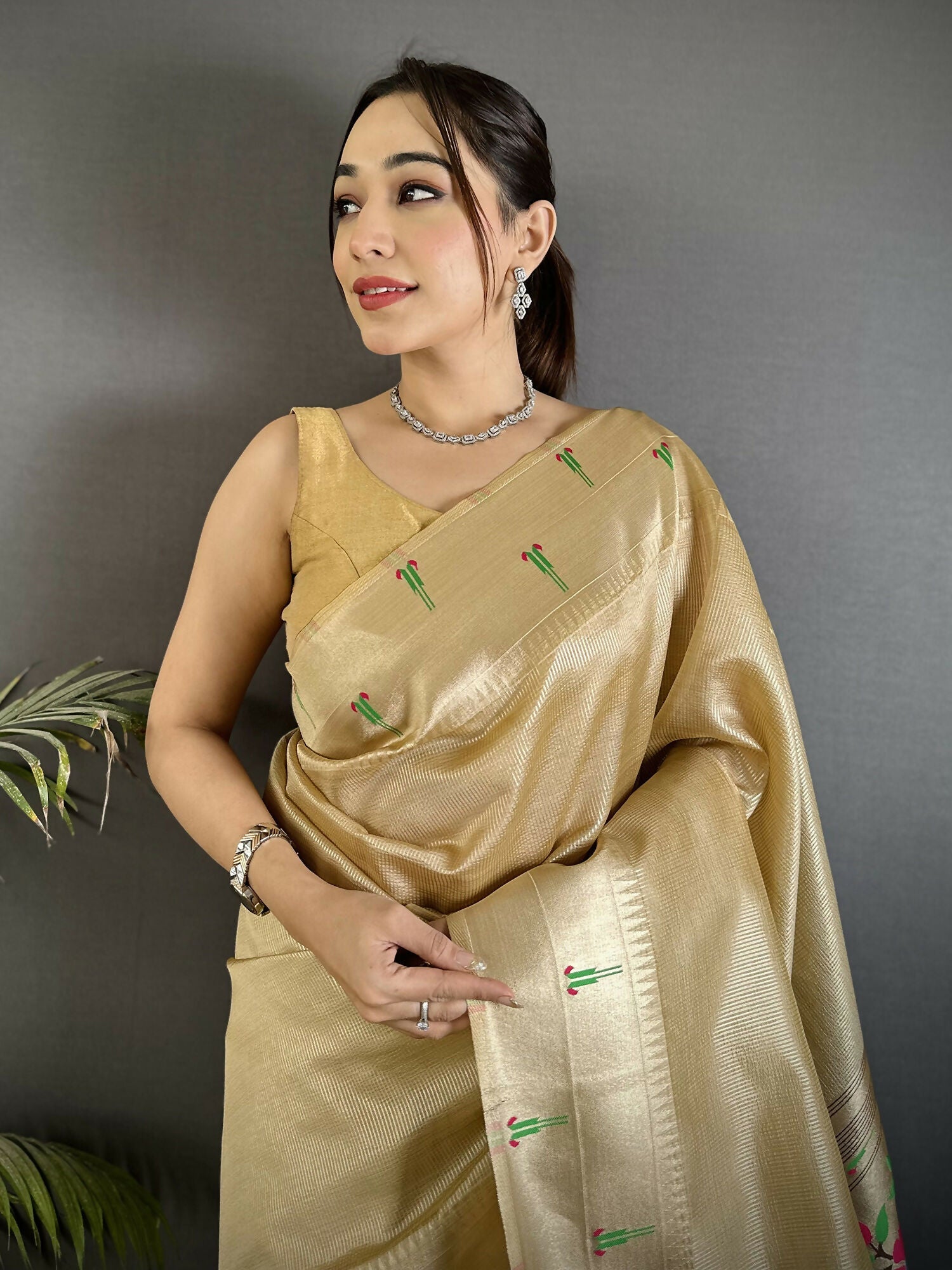 Joban Fashion Ivory Peacock & Floral Motifs Tissue Paithani Saree