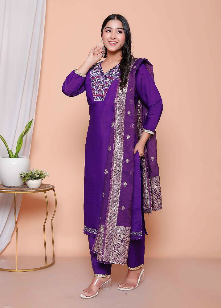 Miravan Womens Purple Muslin Straight Kurta And Palazzo With Dupatta Suit Set