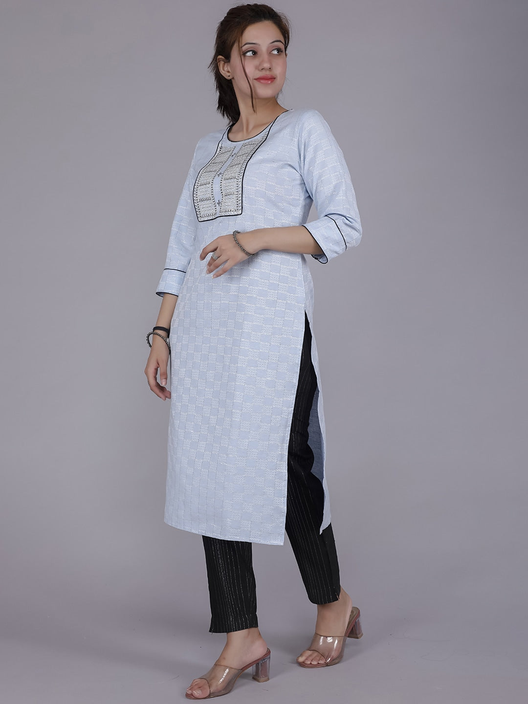 HERE&NOW Women Blue Yoke Design Pure Cotton Thread Work Kurta