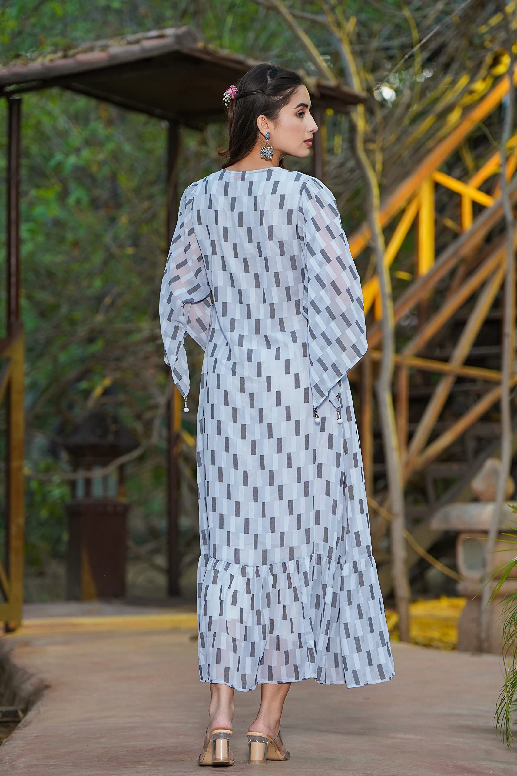 Juniper Women's Women Beautiful Grey Checked Tiered Dress