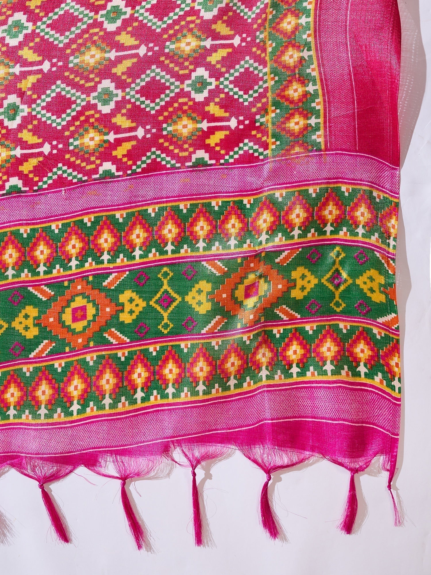 InWeave White Strappy Kurta Set Pink Patola Dupatta 