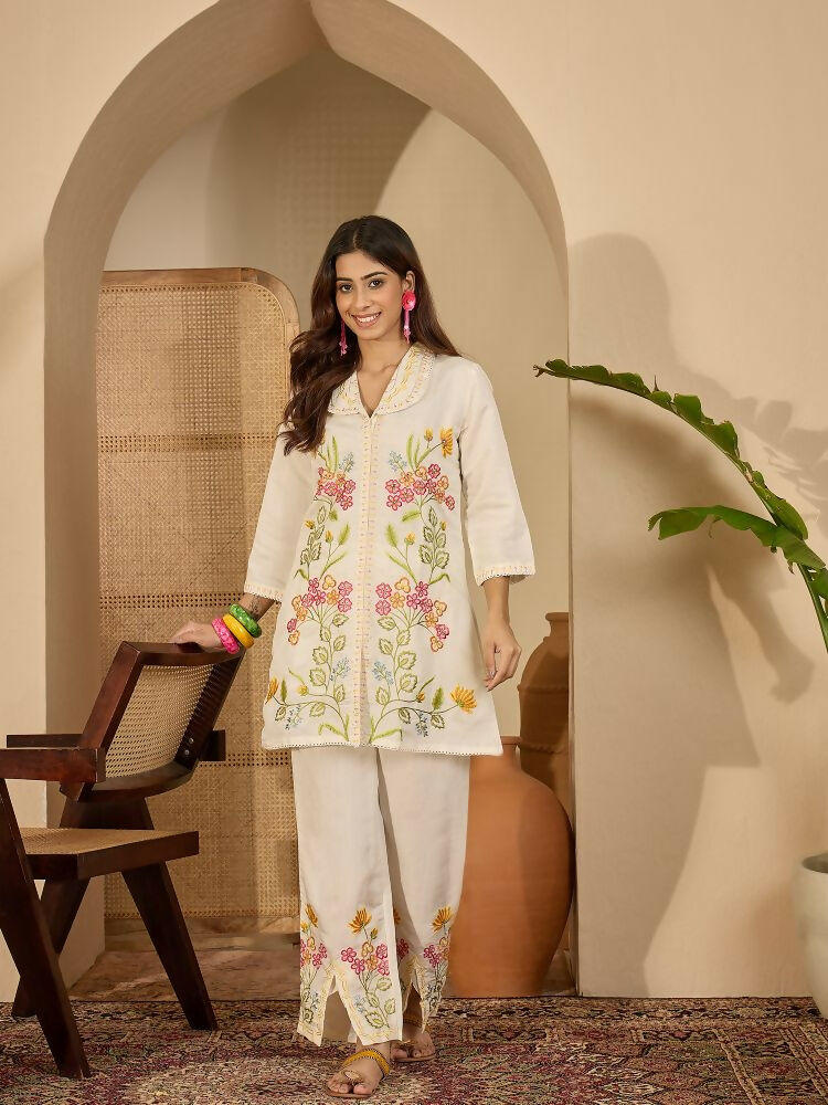 Joban Fashion Women Cream Roman Silk Embroidered Stitched Kurta Set