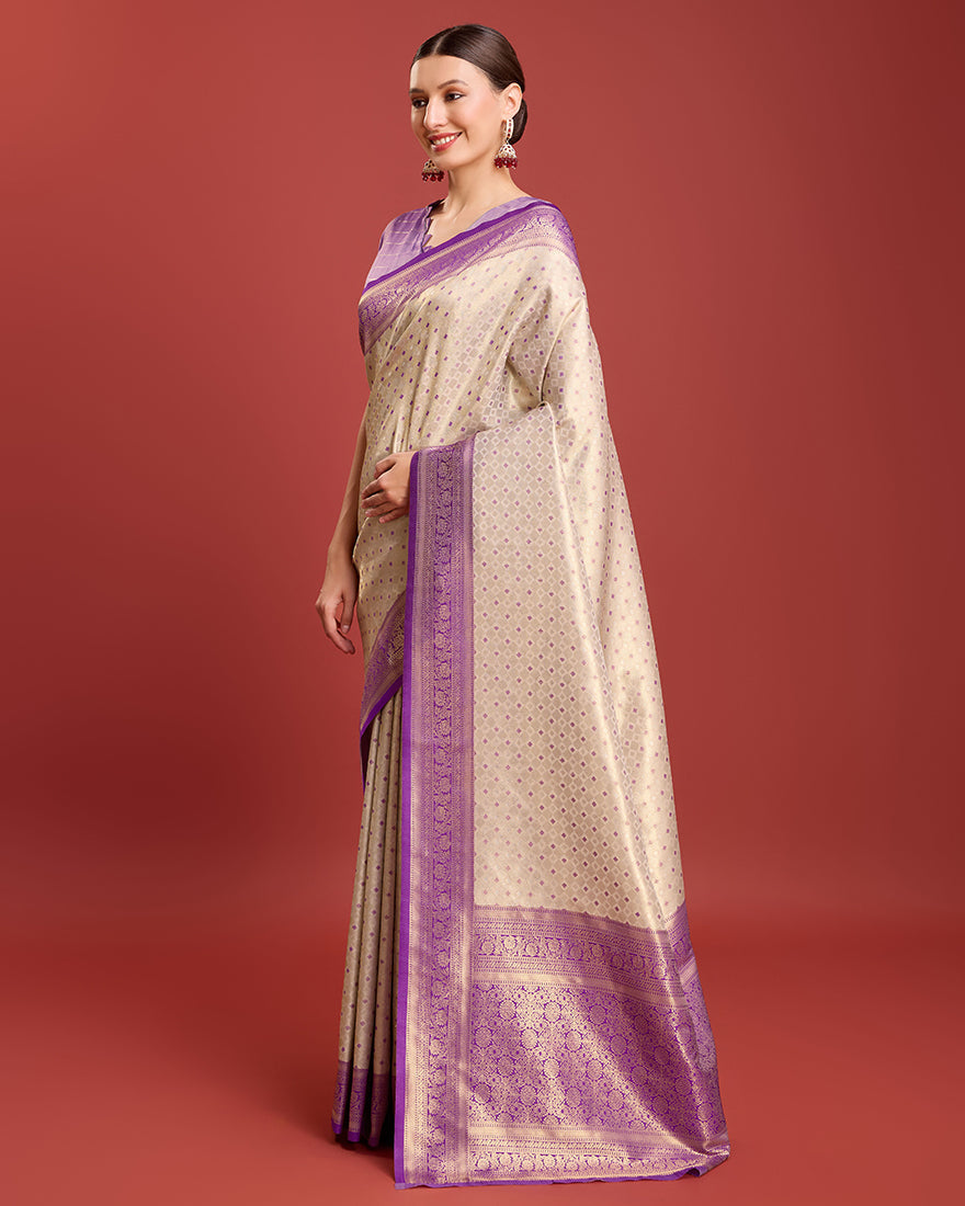 Monjolika Fashion Lavender Kanjivaram Silk Mesmerizing Saree