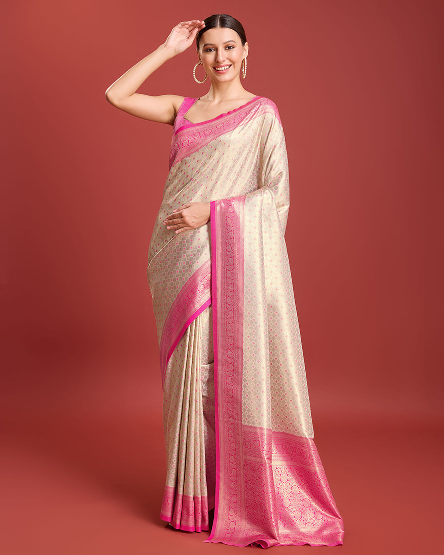 Monjolika Fashion Pink Kanjivaram Silk Mesmerizing Saree