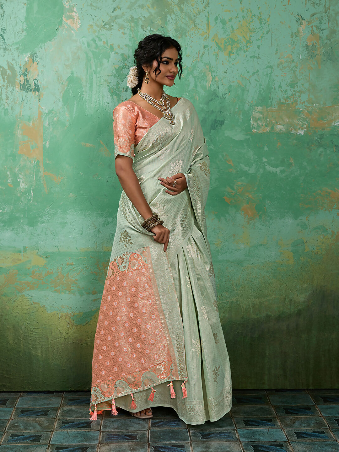Shree Shyam Fashion Rama Green Linen Cotton Saree